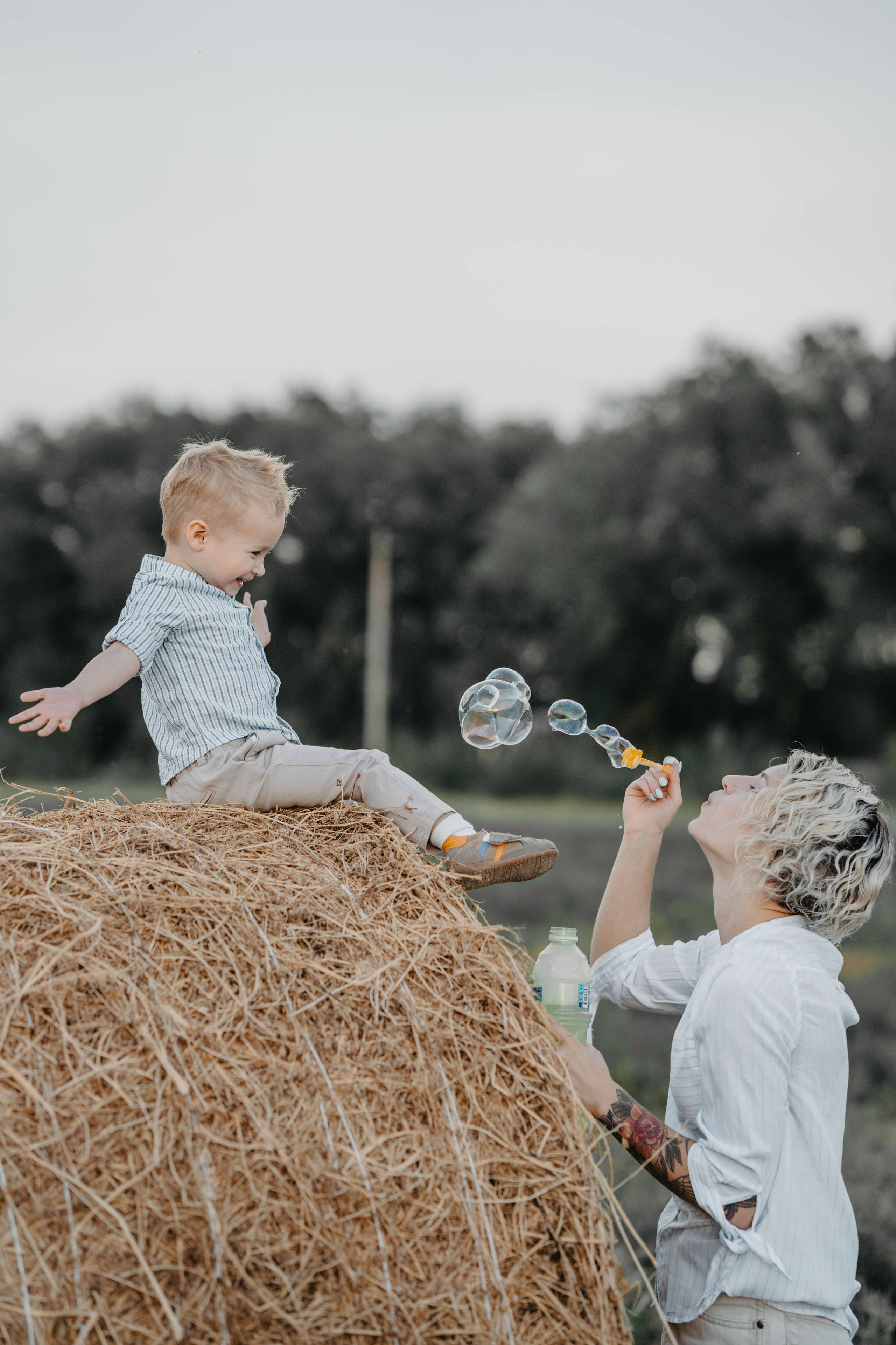 Дарья и Марк на закате. Семейный фотограф, женский фототерапевт