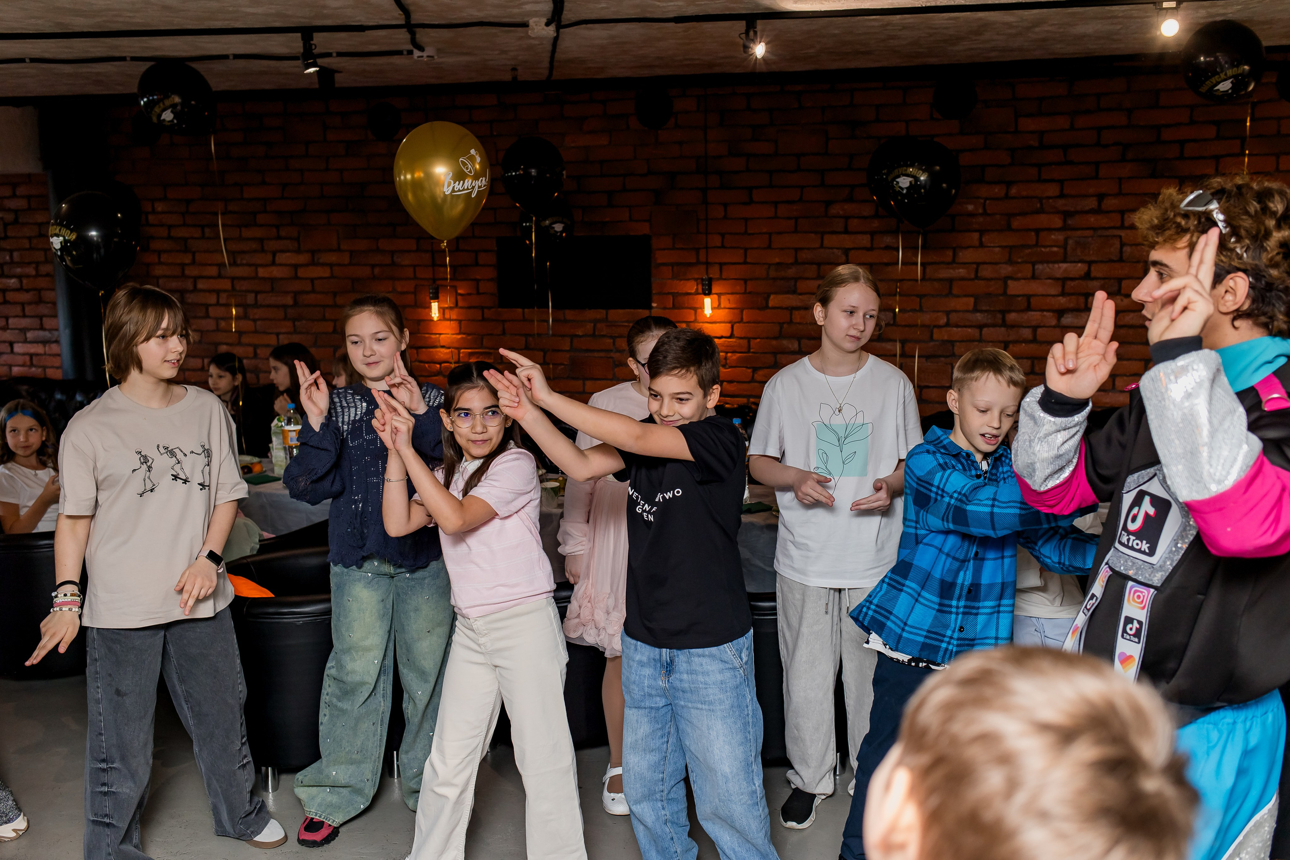 Выпускной 4 класс. Фотограф в Москве Авдеева Мария