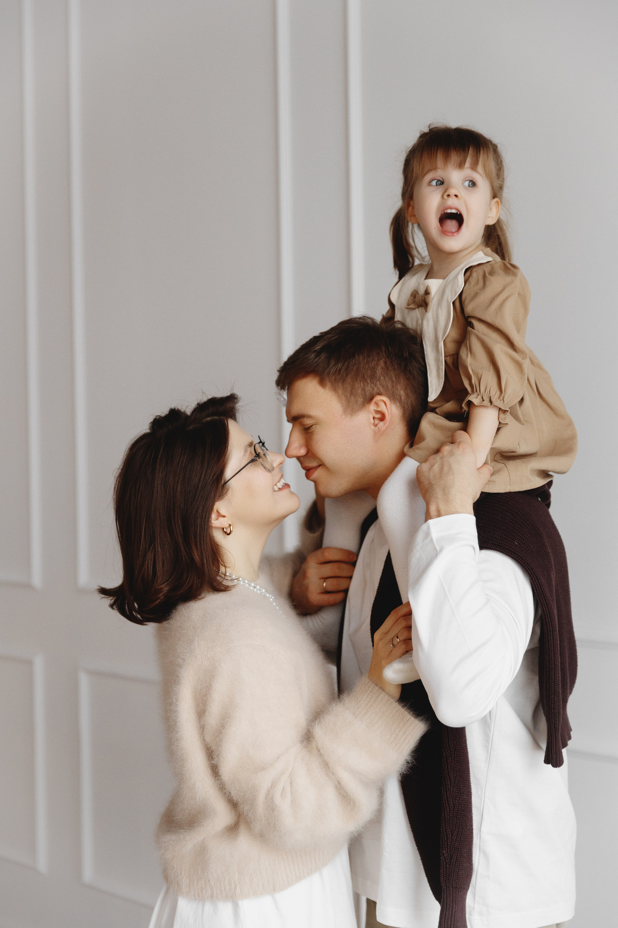 Марина, Александр и Алиса