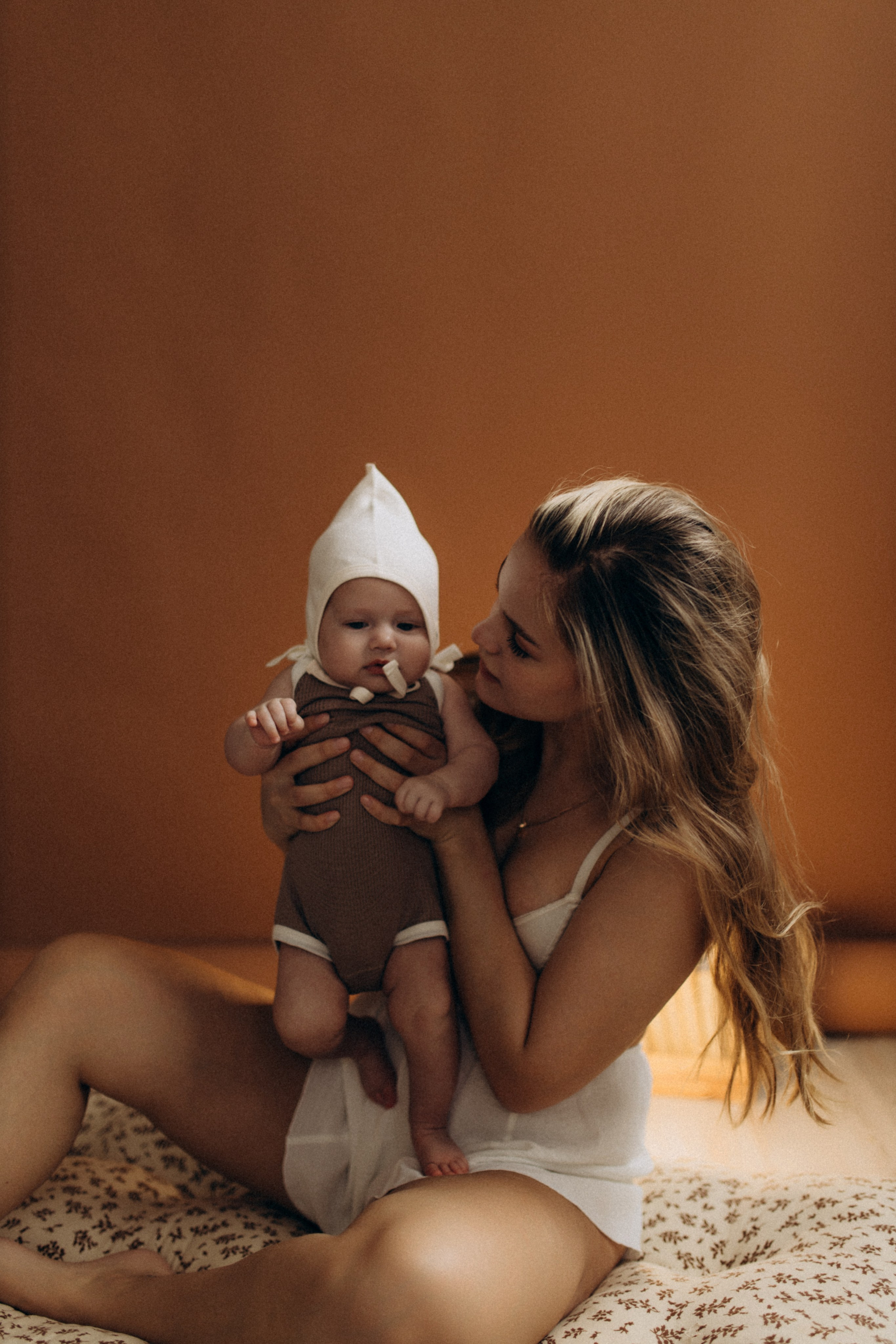 София и Леон. Услуги