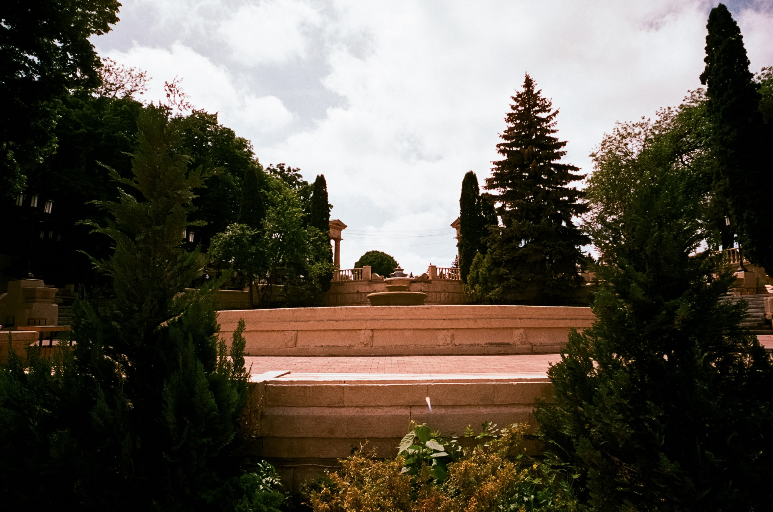 6 мая Парк Ессентуки / Voigtlander BESSA-T / Kodak Aerocolor IV