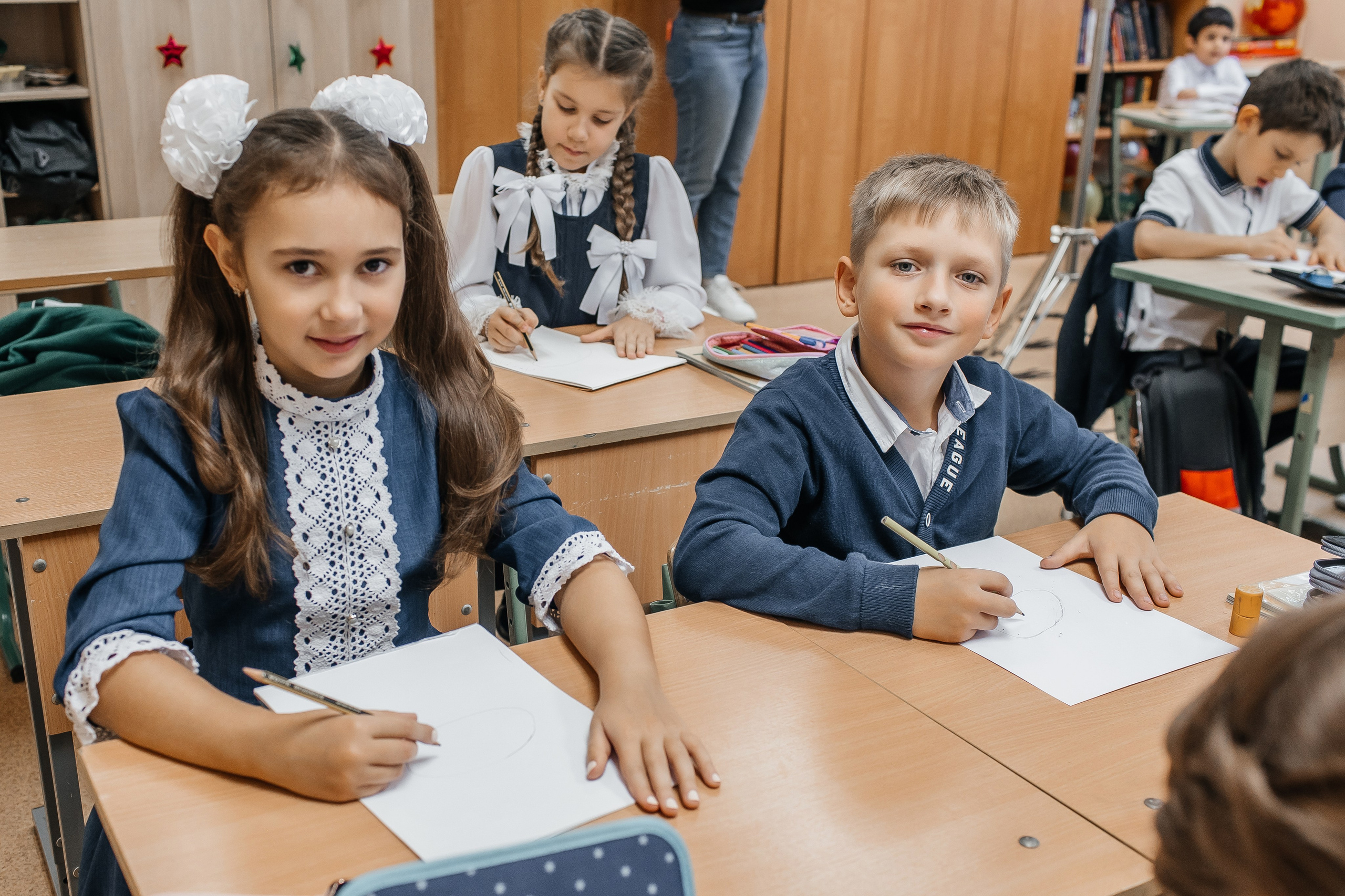 Первоклашки ГБОУ ЦОиС «Москва-98». Семейный фотограф в Москве Наталья Чуб, заказать Фотокнигу