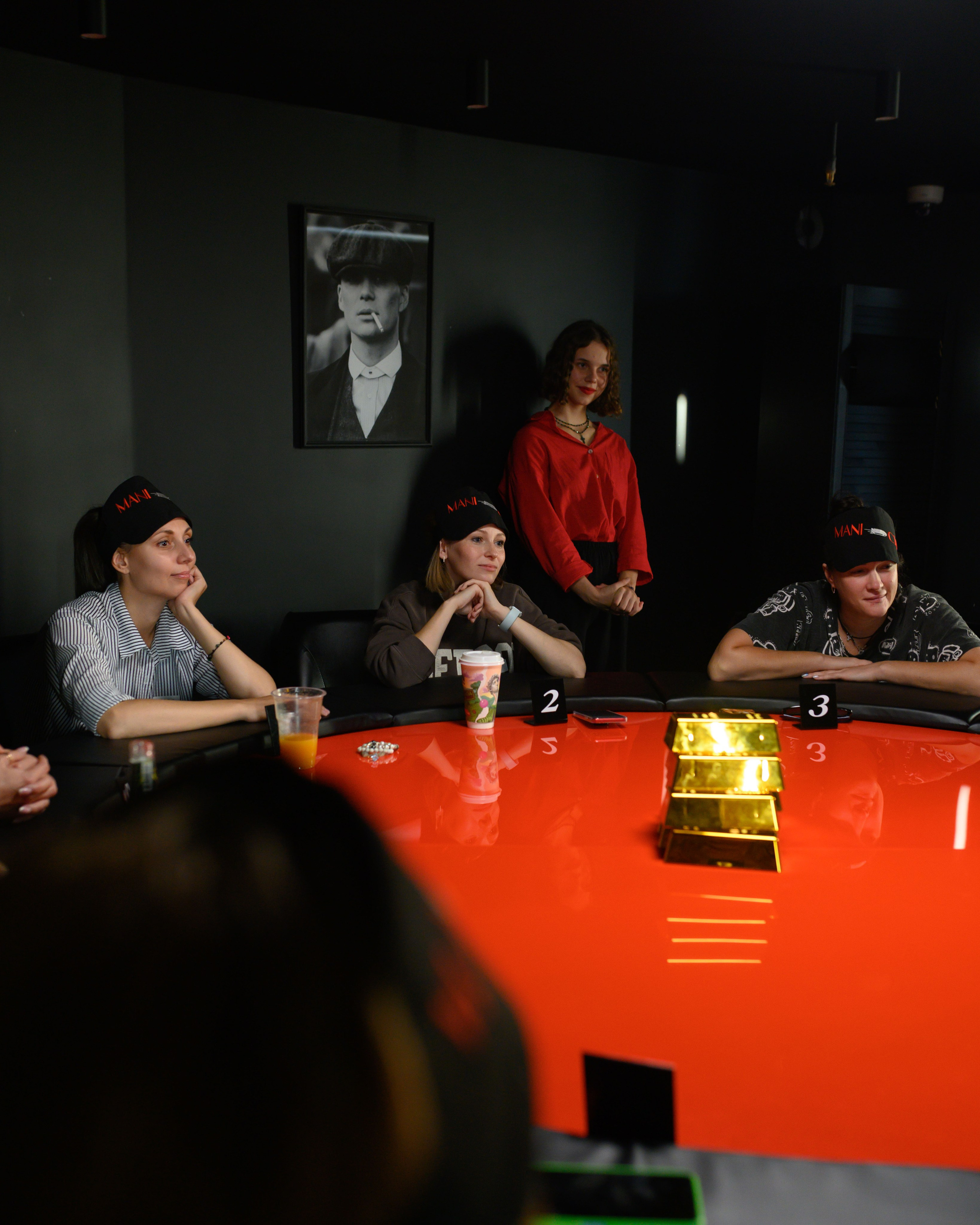 Мафия в Манипуляции. Фотограф г. Хабаровск