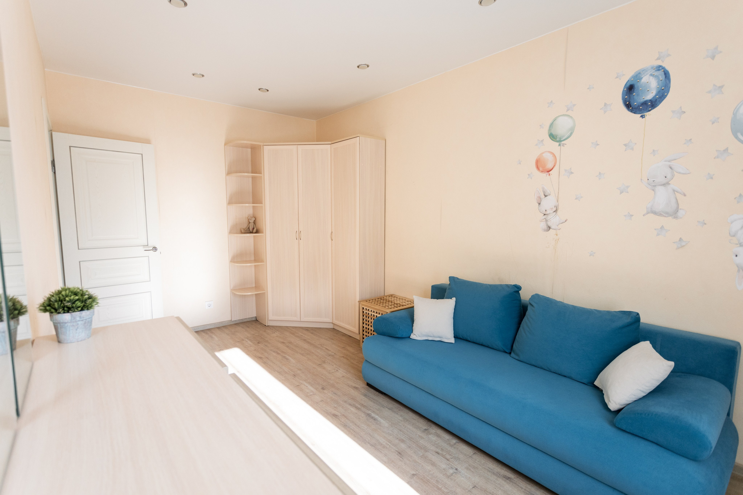 Трёхкомнатная персиковая. Репортажный фотограф Анастасия Головко