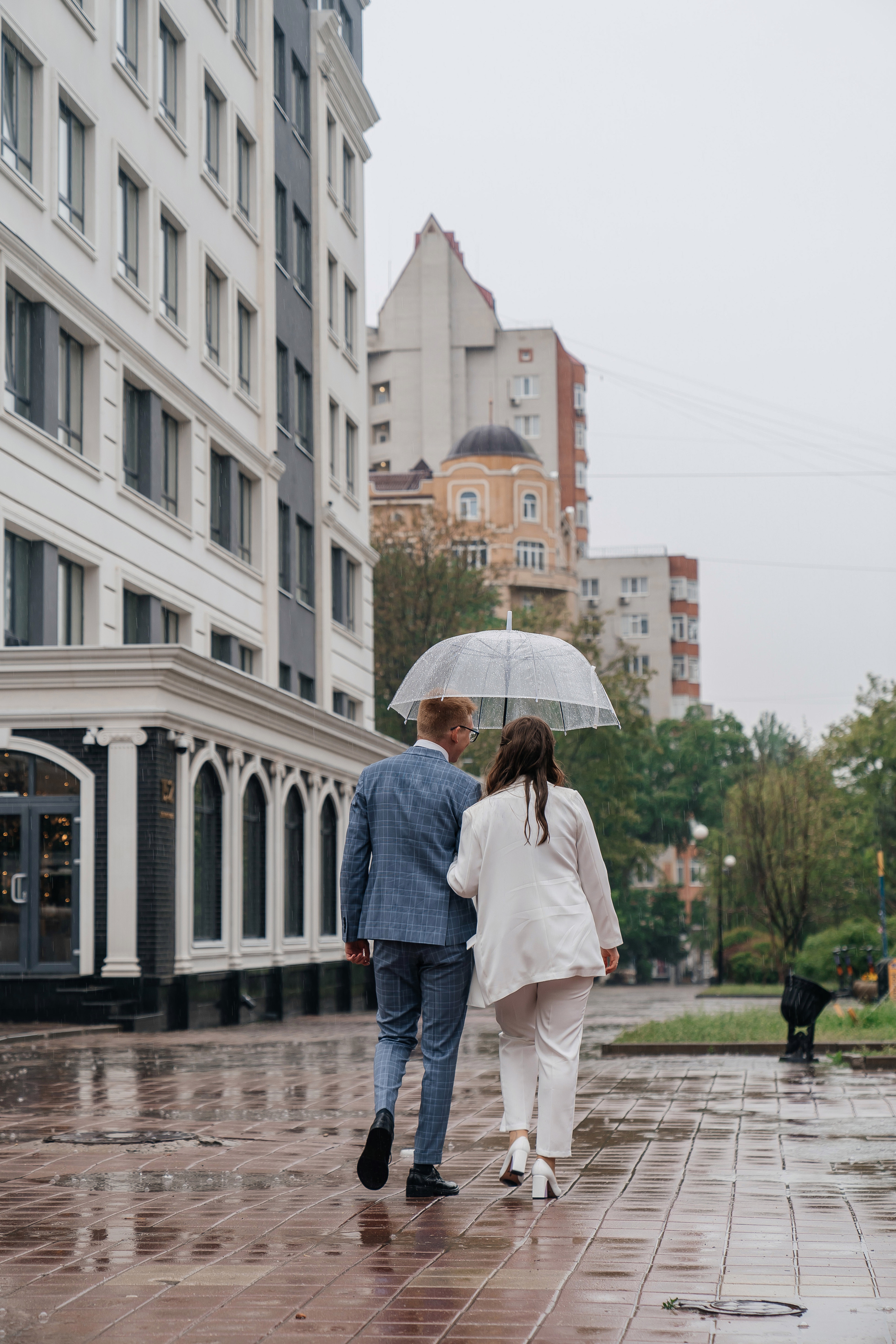 Андрей и Елизаветта прогулка в дождь. Lokos.pro Ник Соколов Фото и Видео Москва/Ростов-на-Дону