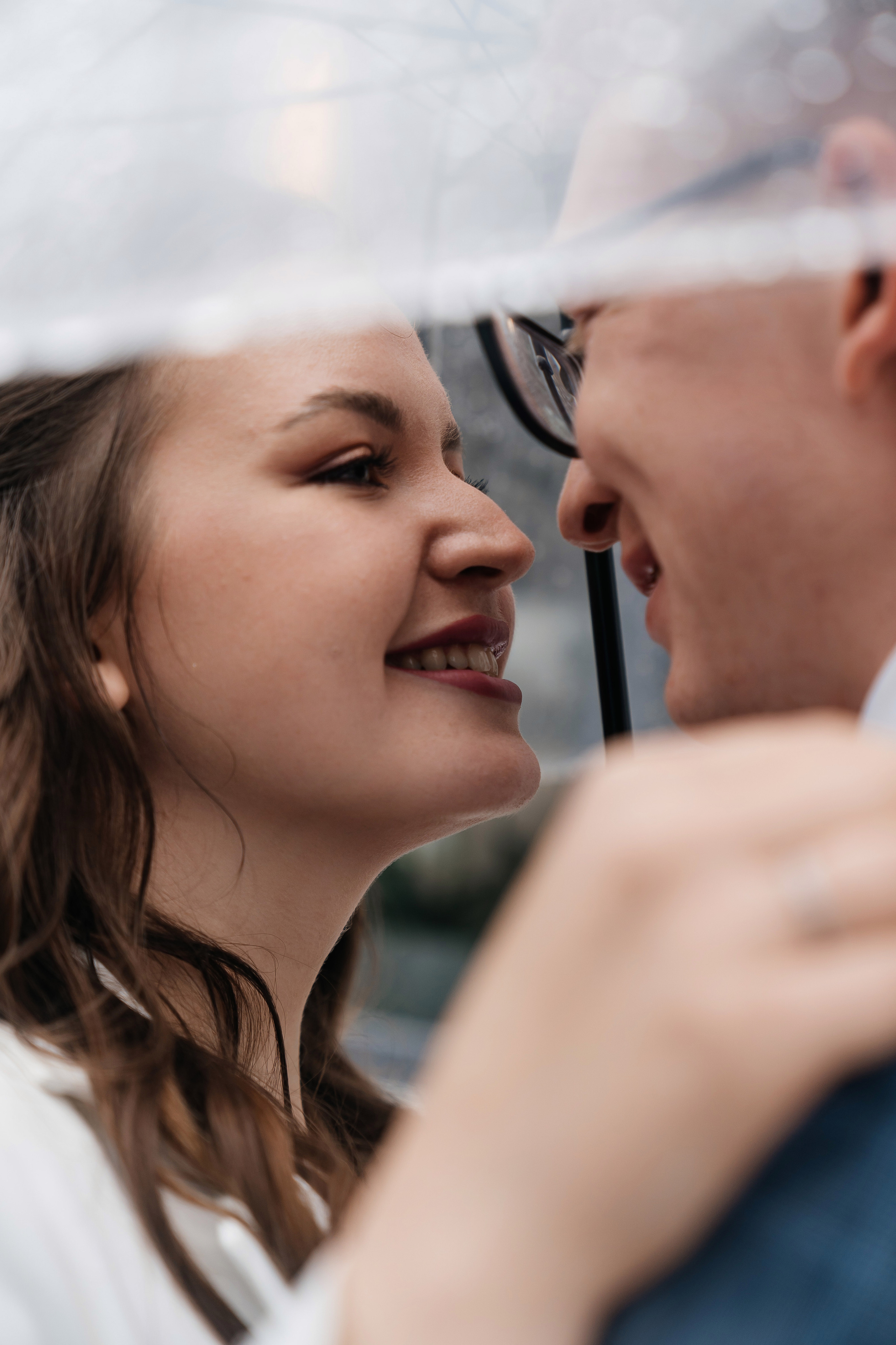 Андрей и Елизаветта прогулка в дождь. Lokos.pro Ник Соколов Фото и Видео Москва/Ростов-на-Дону