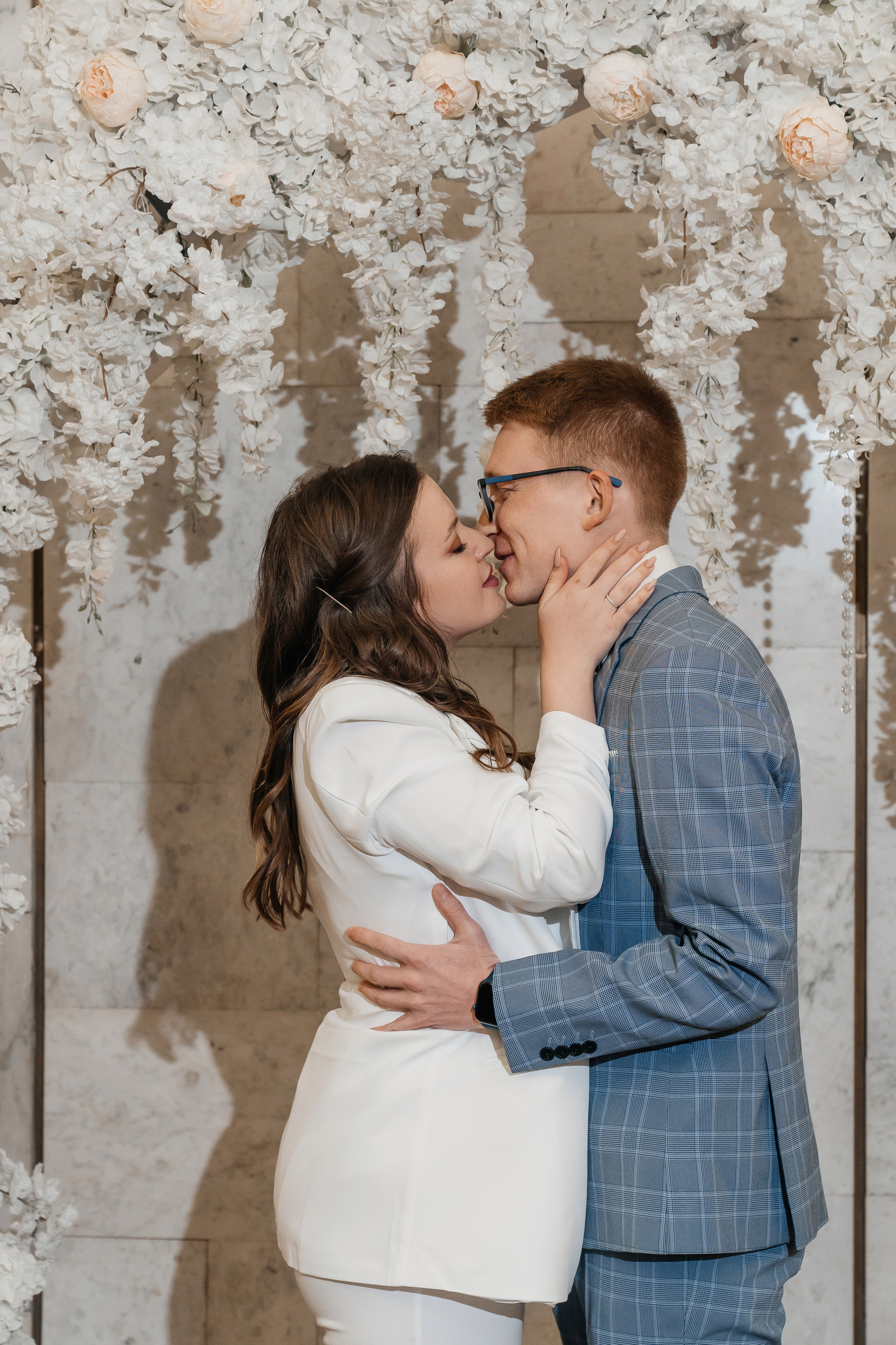 Андрей и Елизаветта прогулка в дождь. Lokos.pro Ник Соколов Фото и Видео Москва/Ростов-на-Дону