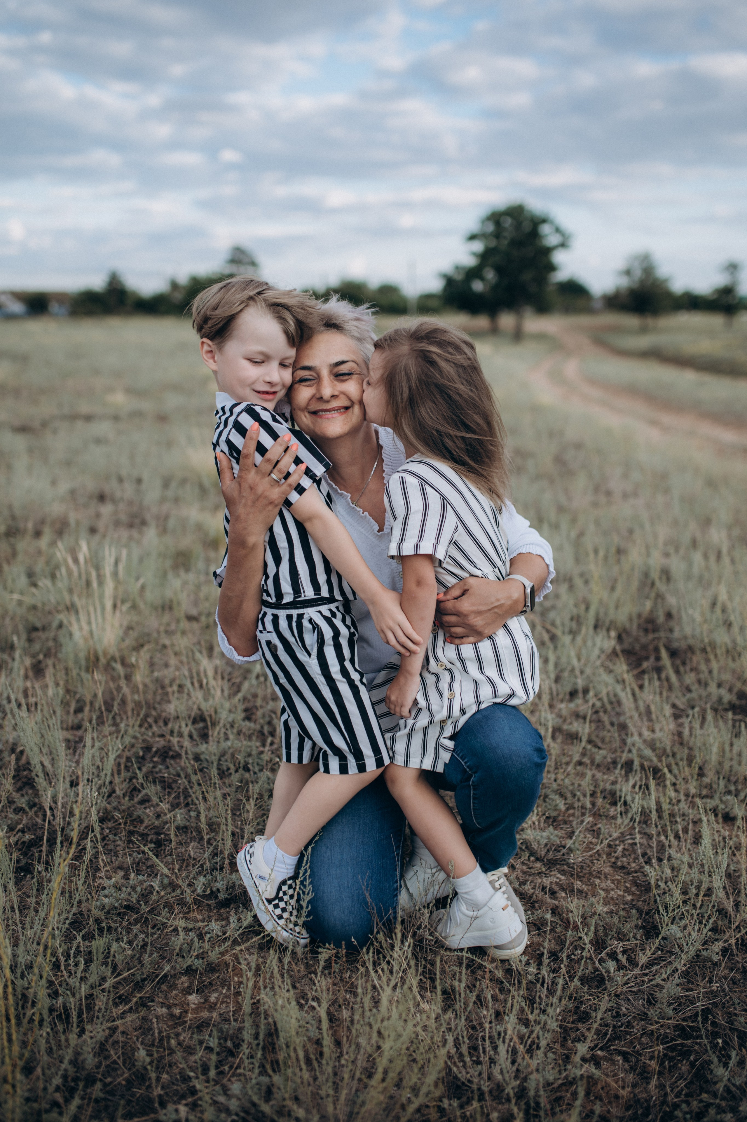 Наташа, Степа, Василиса, Лера. Www.ostermiller.ru