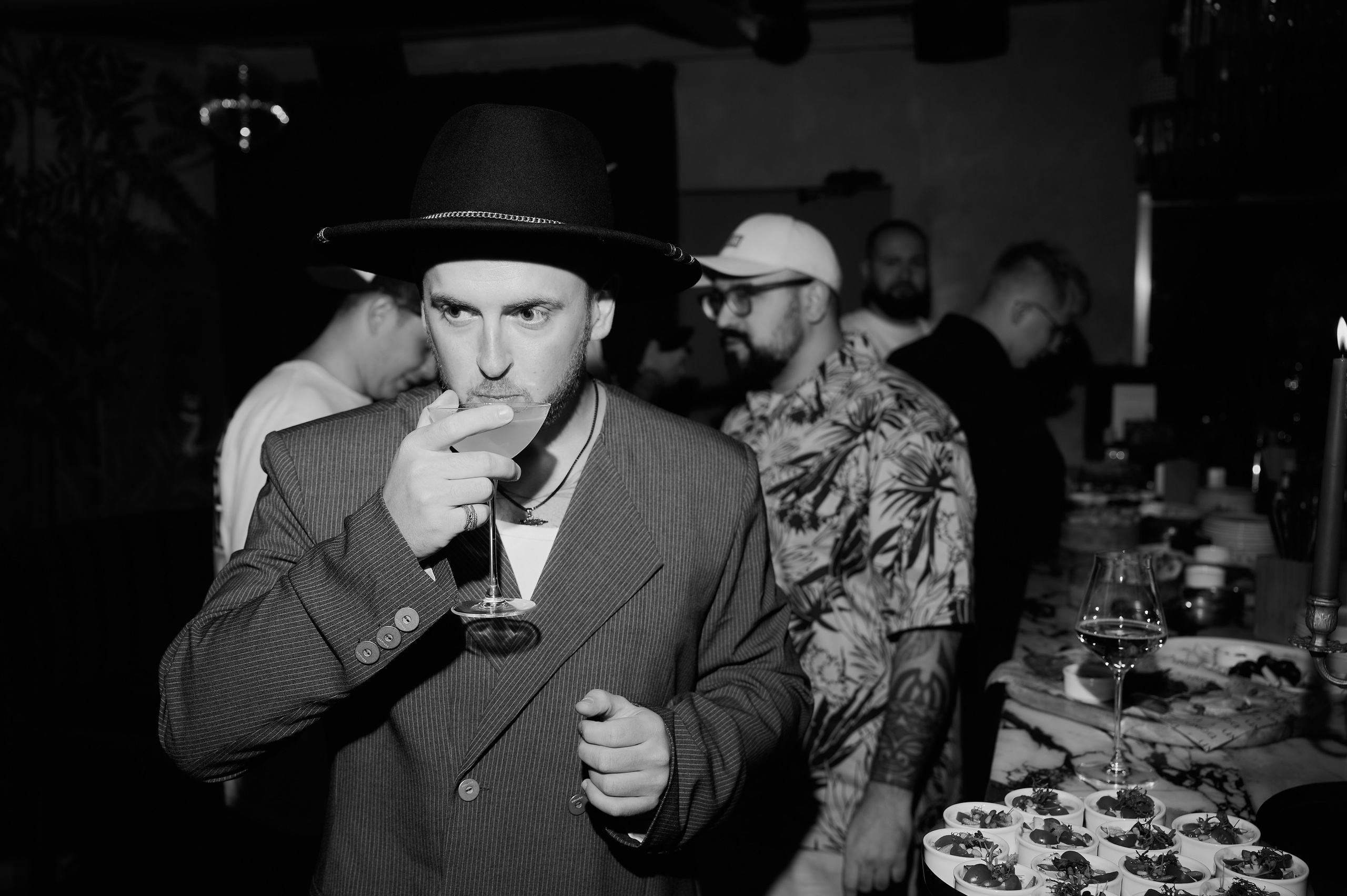 (на)личность. Свадебный и репортажный фотограф