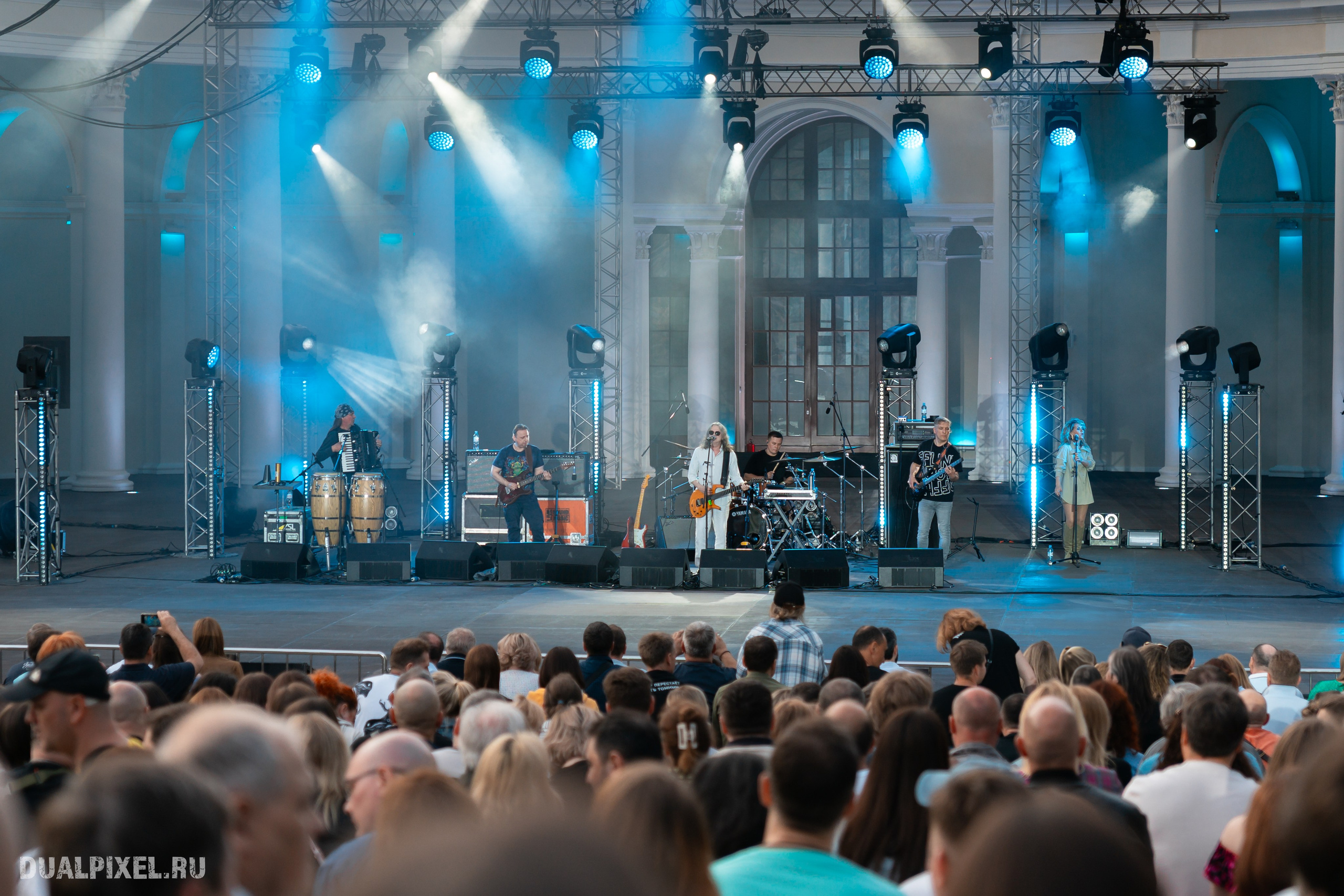 Чиж & Co. Магия музыки в кадре: Концертная Фотография