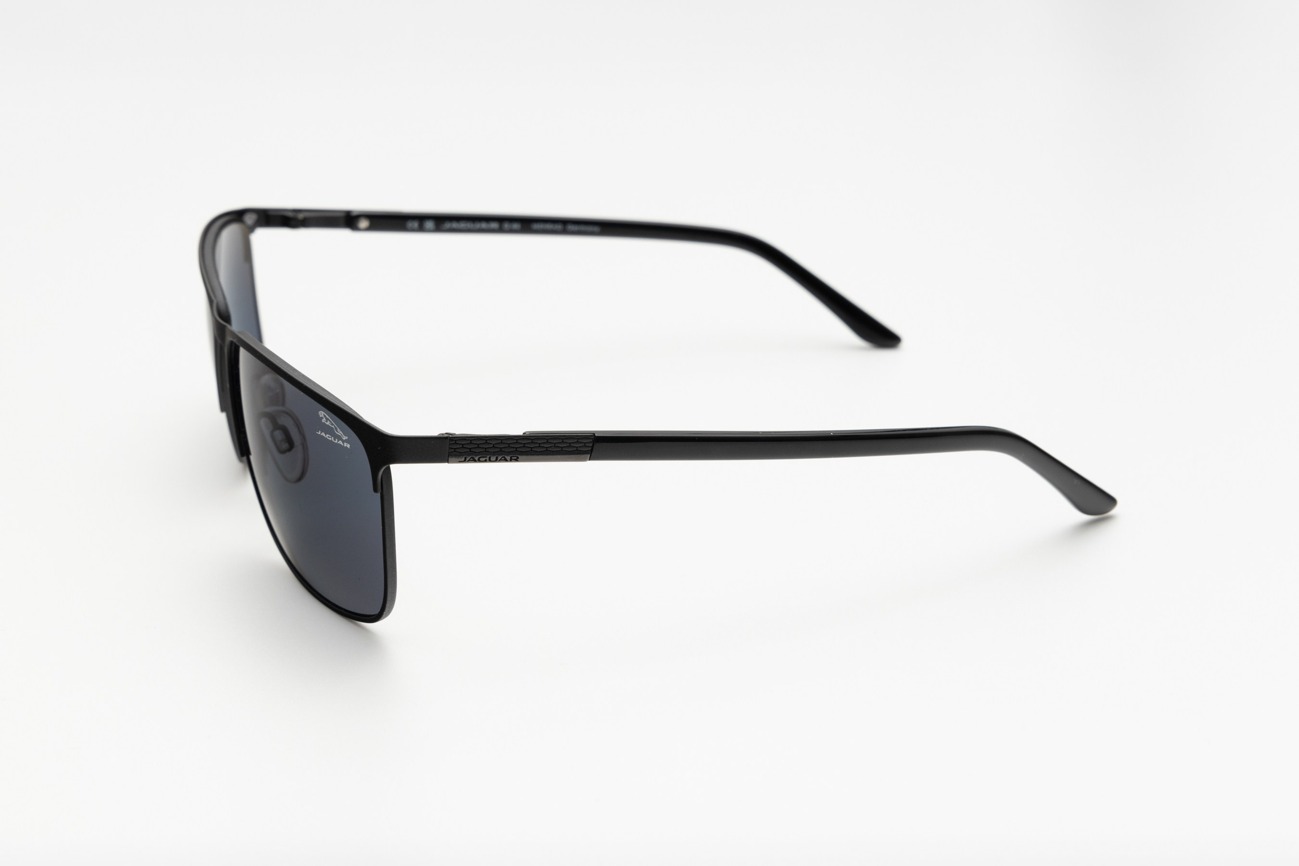 Каталог очков. Рина Пушкарёва | контент-фотограф| Новосибирск