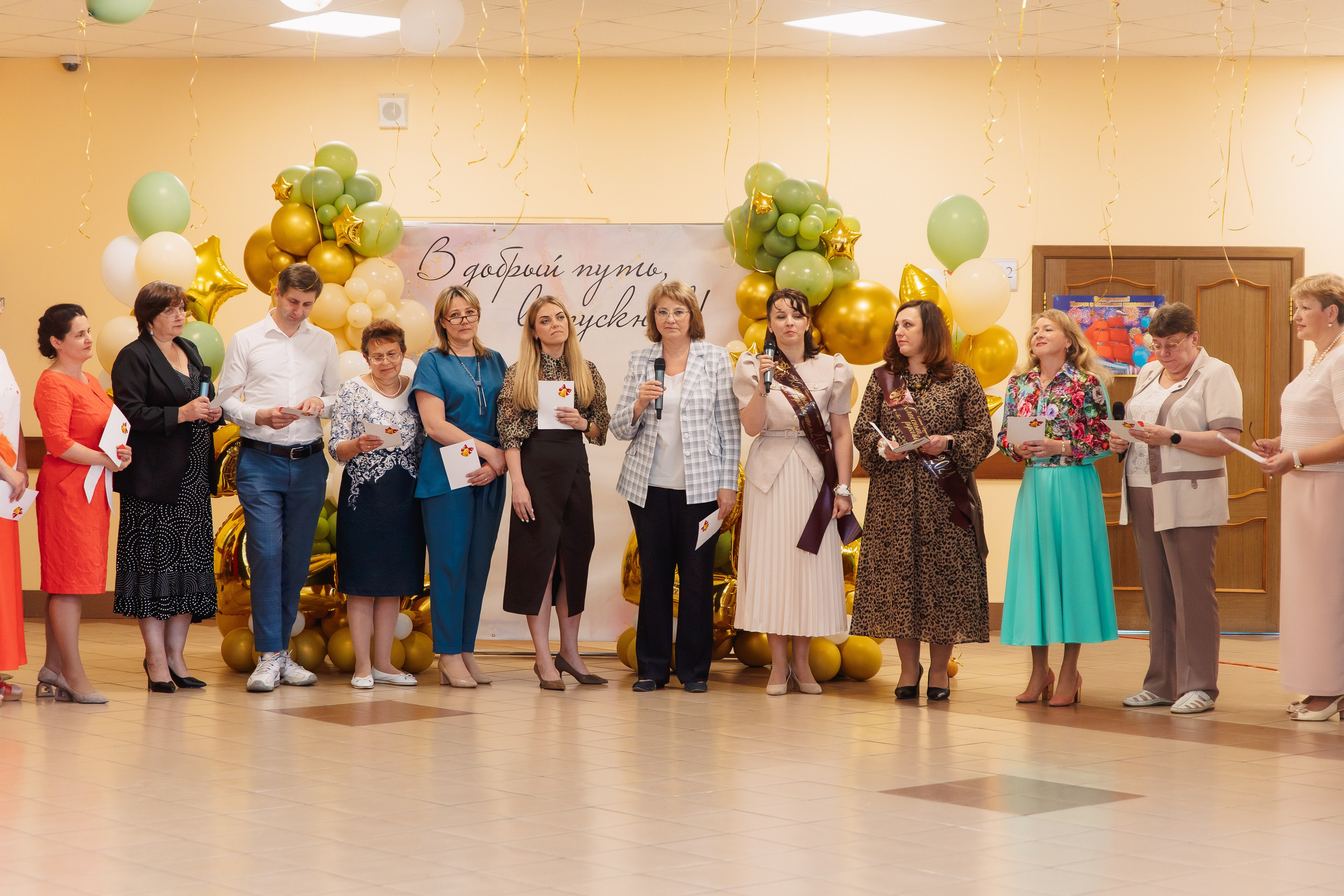 Последний звонок. Фотограф в Кронштадте и Санкт-Петербурге Анастасия Коваленко
