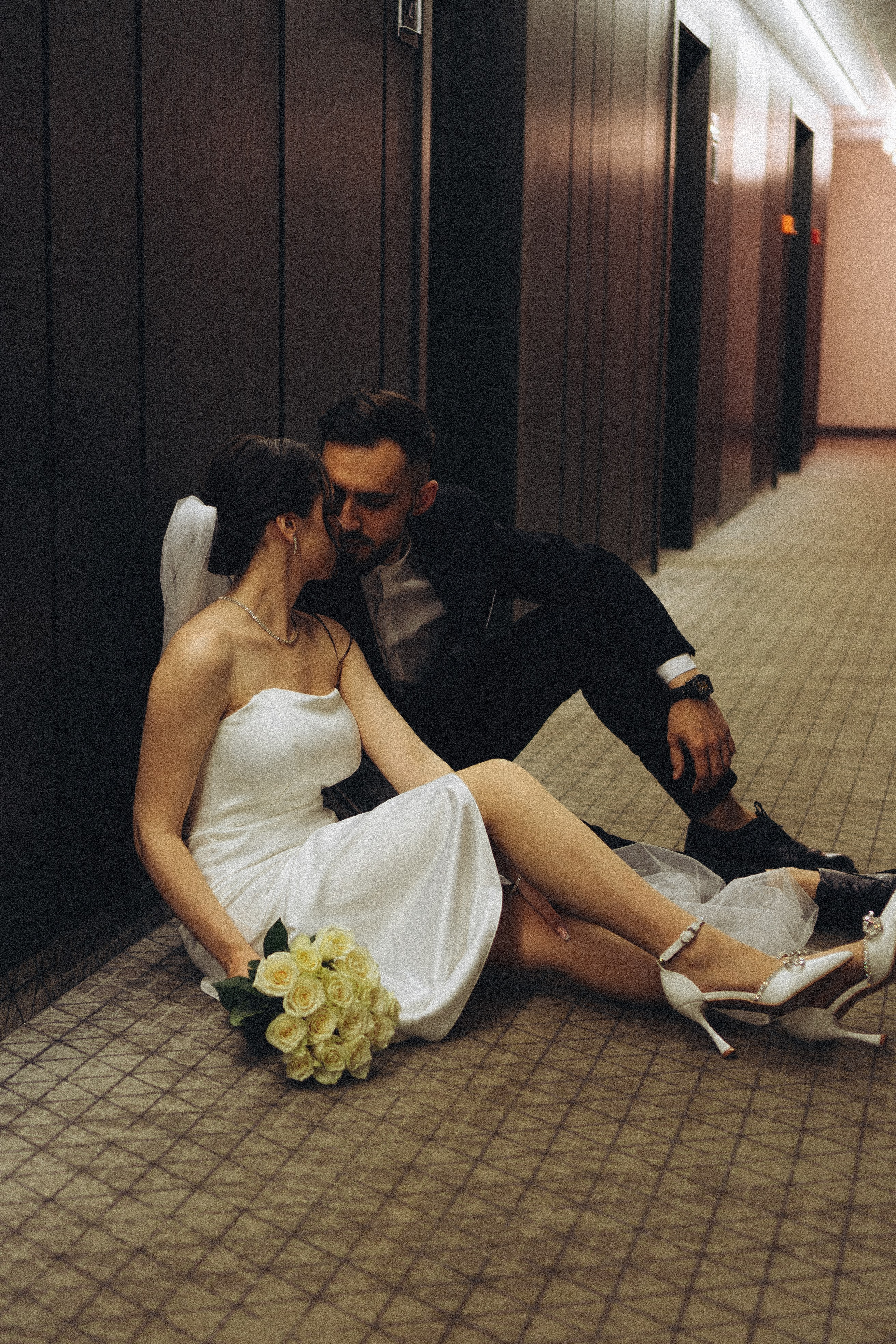 СВАДЕБНАЯ СЬЕМКА СБОРОВ ЖЕНИХА И НЕВЕСТЫ В ОТЕЛЕ И ТАКЖЕ ФОТОСЕССИИЯ В ОТЕЛЕЕ МЕГАПОЛИС БРЯНСК. Профессиональный фотограф, Санкт-Петербург — Виктория Богомолова