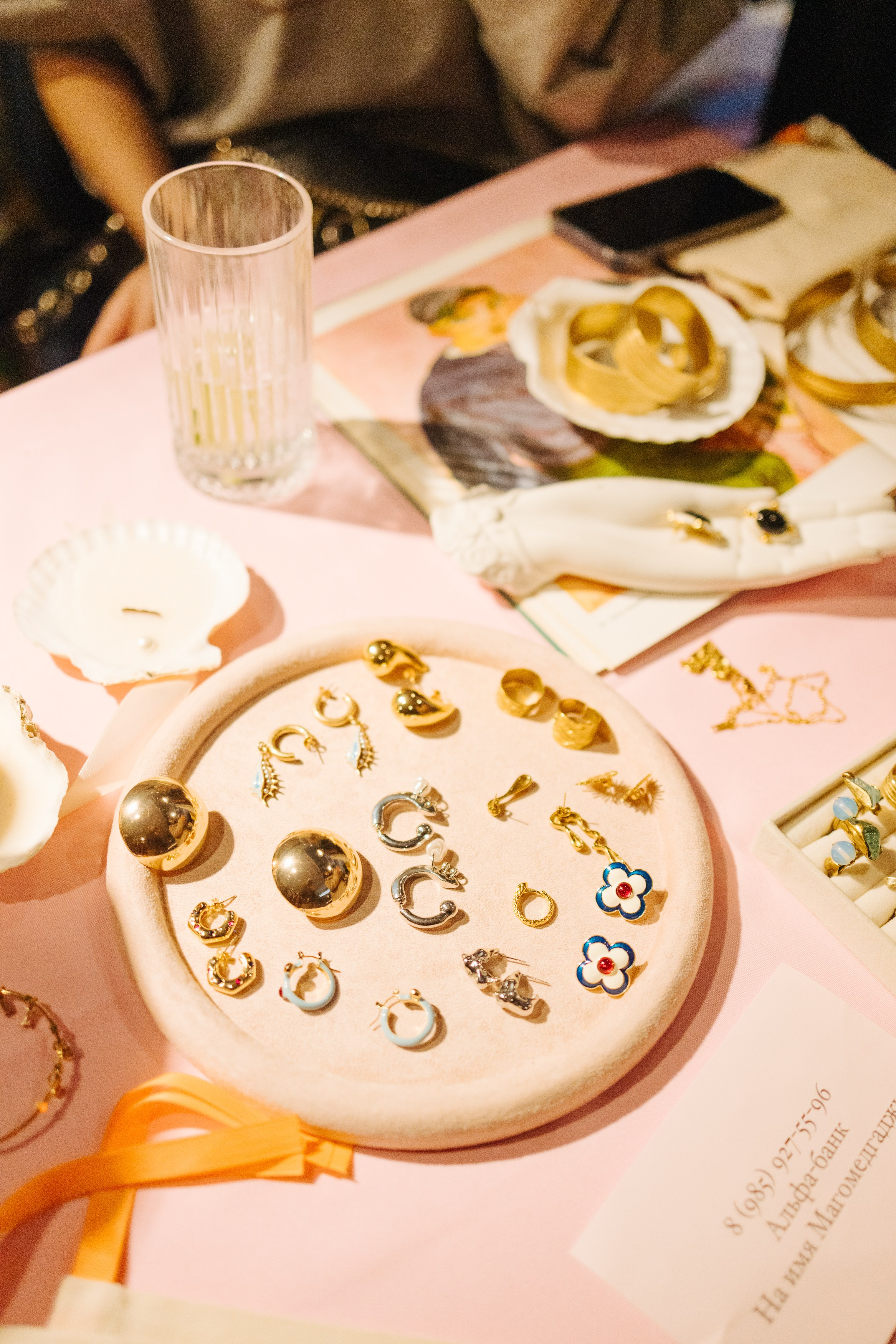 23–24 декабря 2023 в «Три вокзала. Депо» / День 2 / фото Валерий Белобеев. Фотоотчеты «Ламбада-маркета»