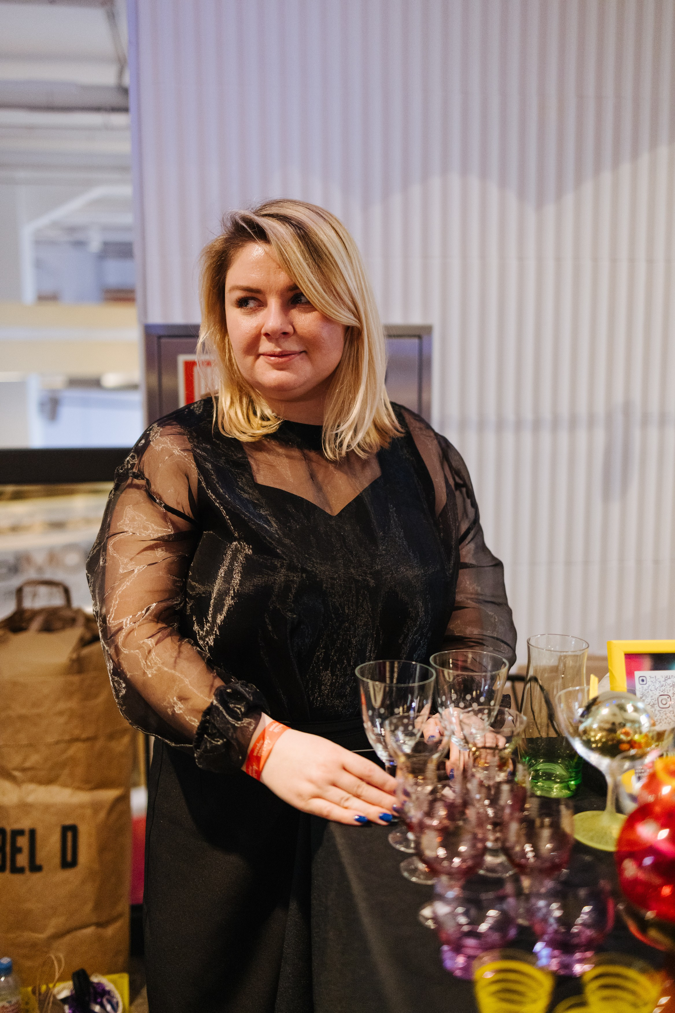 23–24 декабря 2023 в «Три вокзала. Депо» / День 2 / фото Валерий Белобеев. Фотоотчеты «Ламбада-маркета»