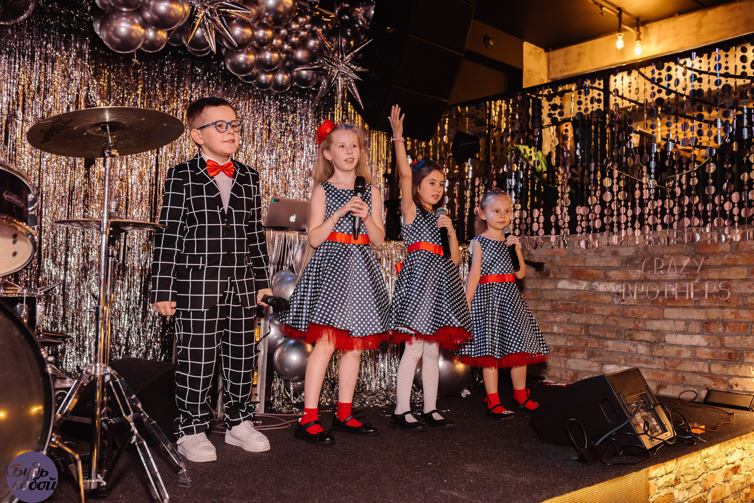 Репортаж детского выступления. Семейный и женский фотограф в Москве Надежда Воробьева