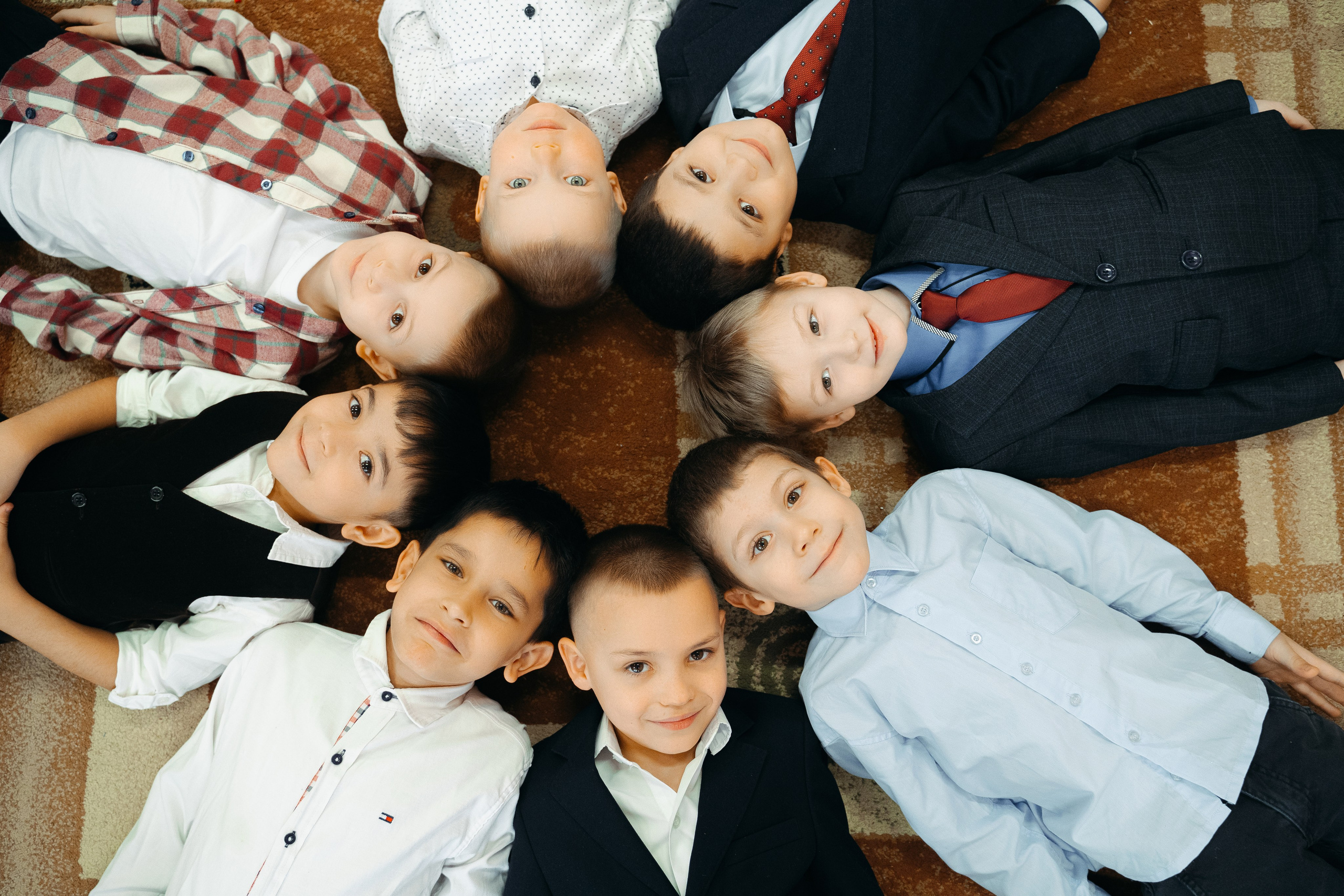 ВЫПУСКНИКИ ДЕТСКОГО САДА. МАРГАРИТА КУДРЯШОВА СВАДЕБНЫЙ И СЕМЕЙНЫЙ ФОТОГРАФ ТВЕРЬ МОСКВА