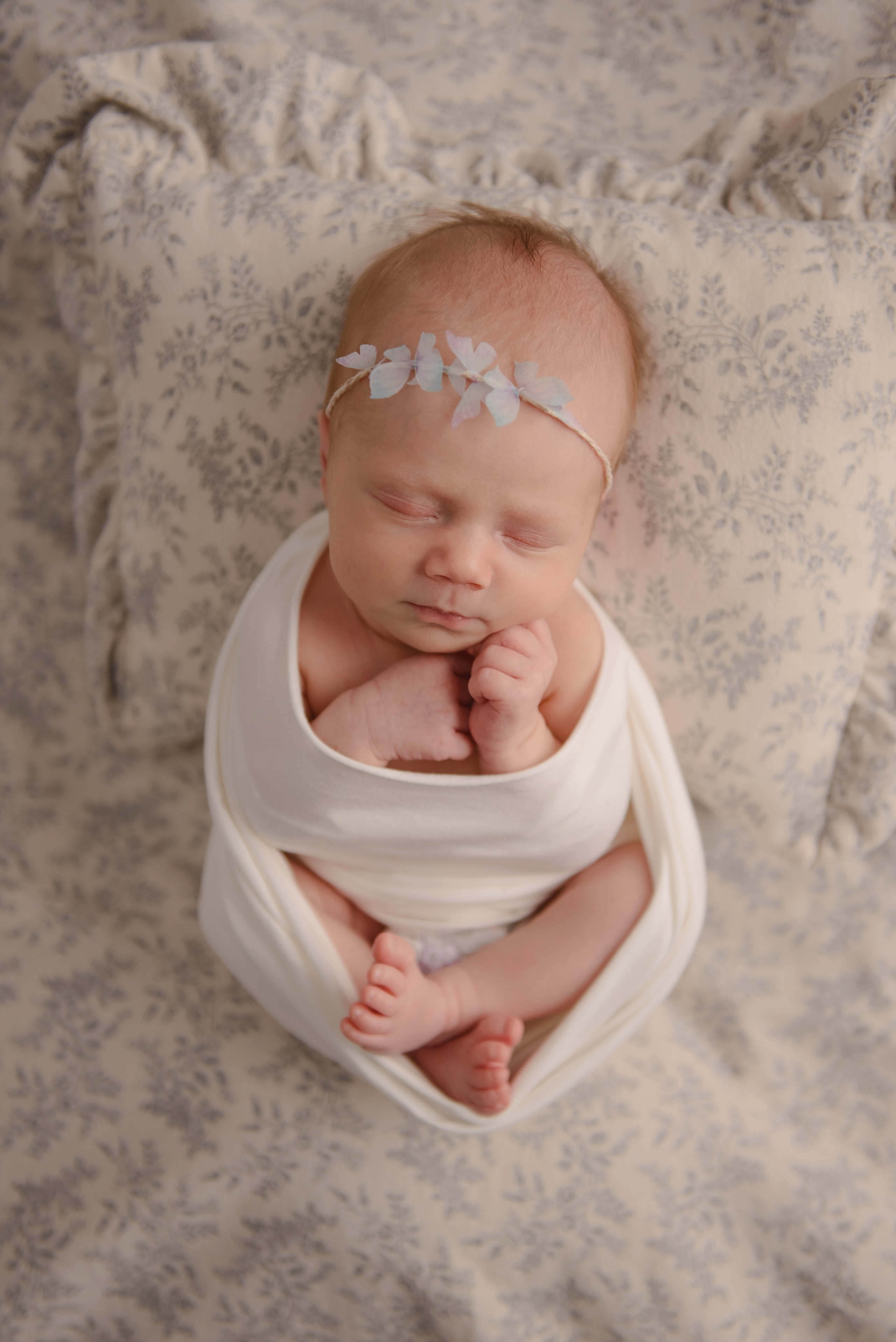 Съемка новорождённого. Фотограф новорожденных в Ростове-на-Дону