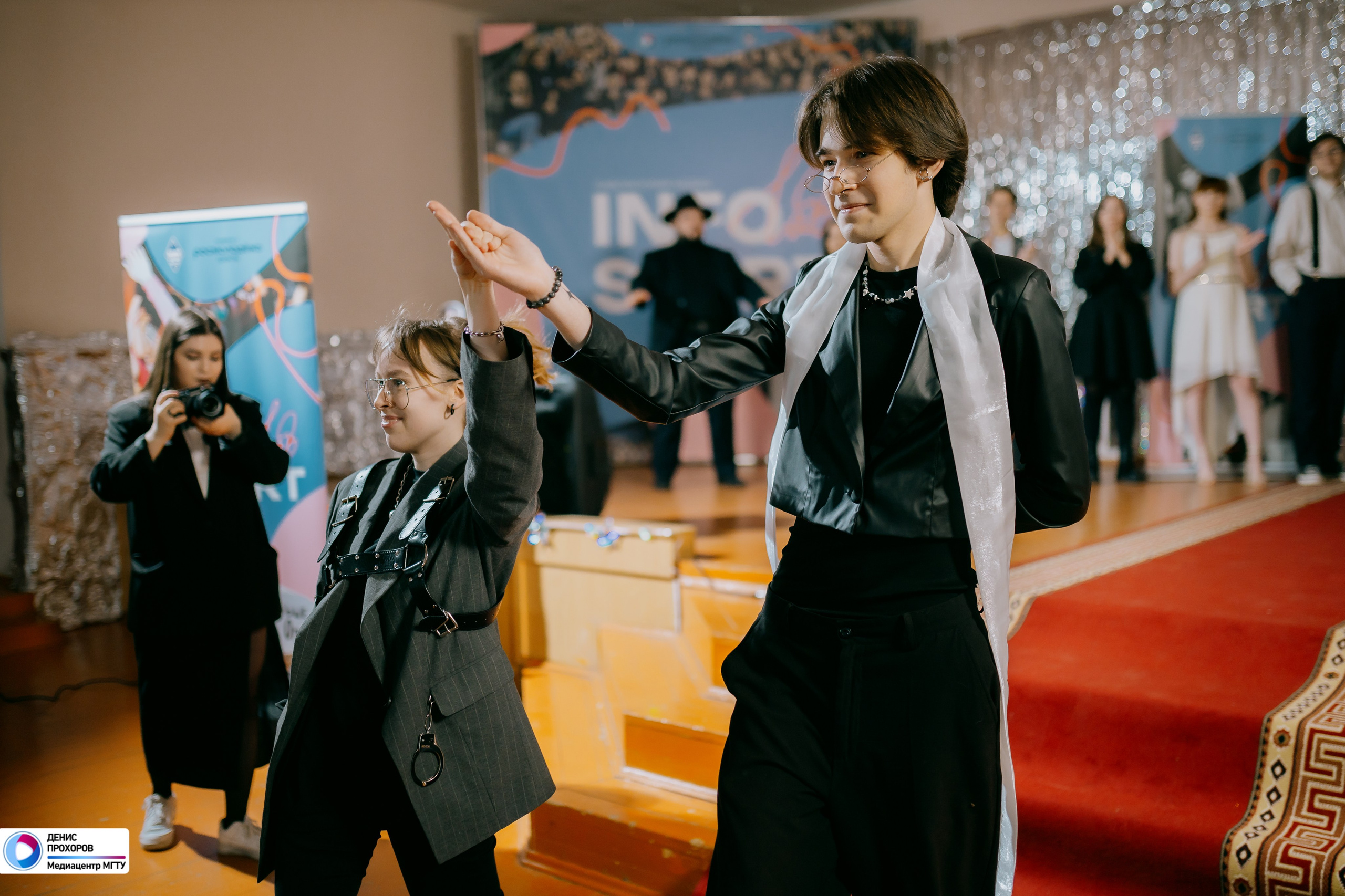 Квартирник «Мет-Гала-Медиа» // 29.11.2024. Денис Прохоров Фотограф в г. Магнитогорск