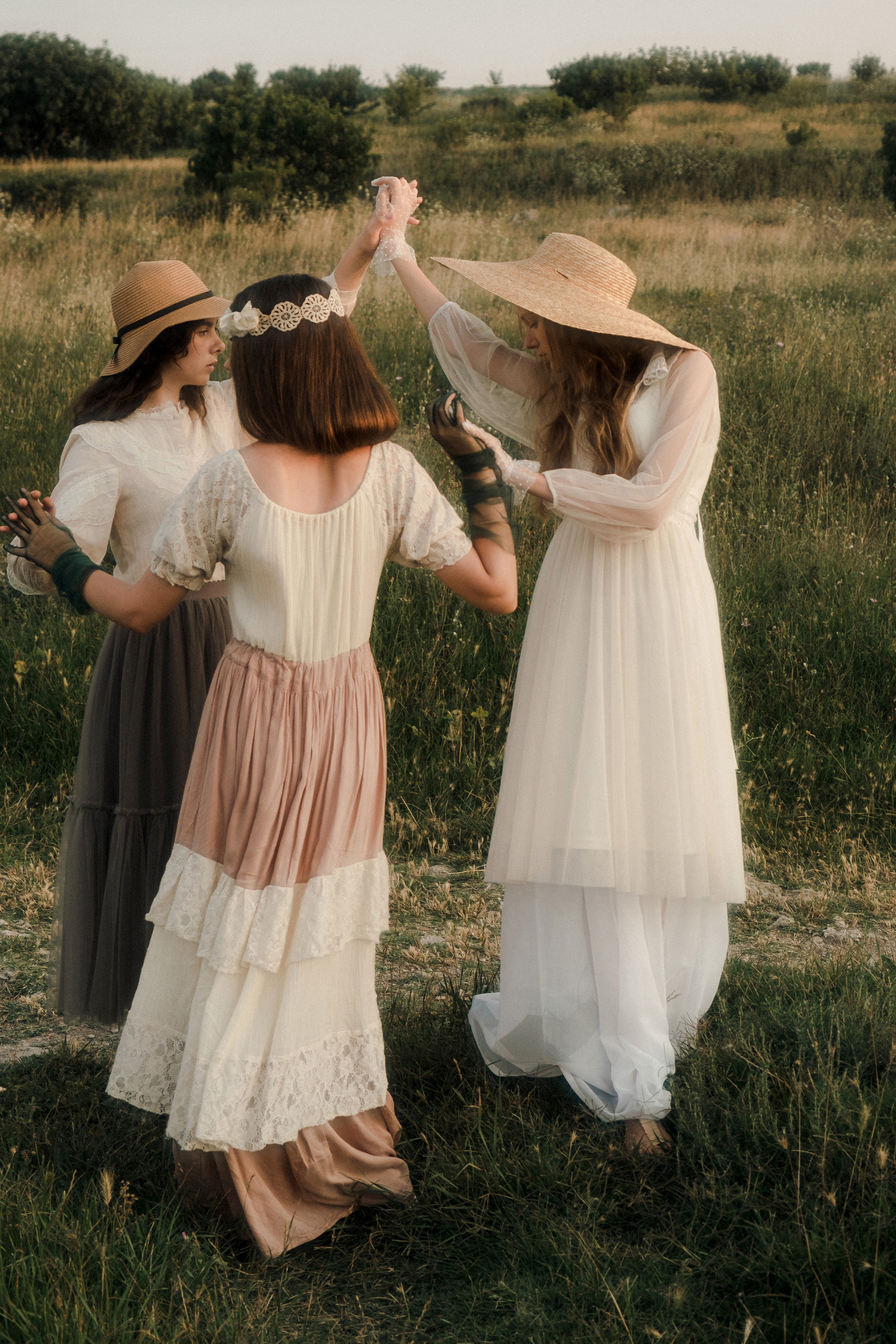 Italian Intrigues. OBOLONKOVA MODEL PHOTO — Фотошкола I Модельная школа I Электросталь