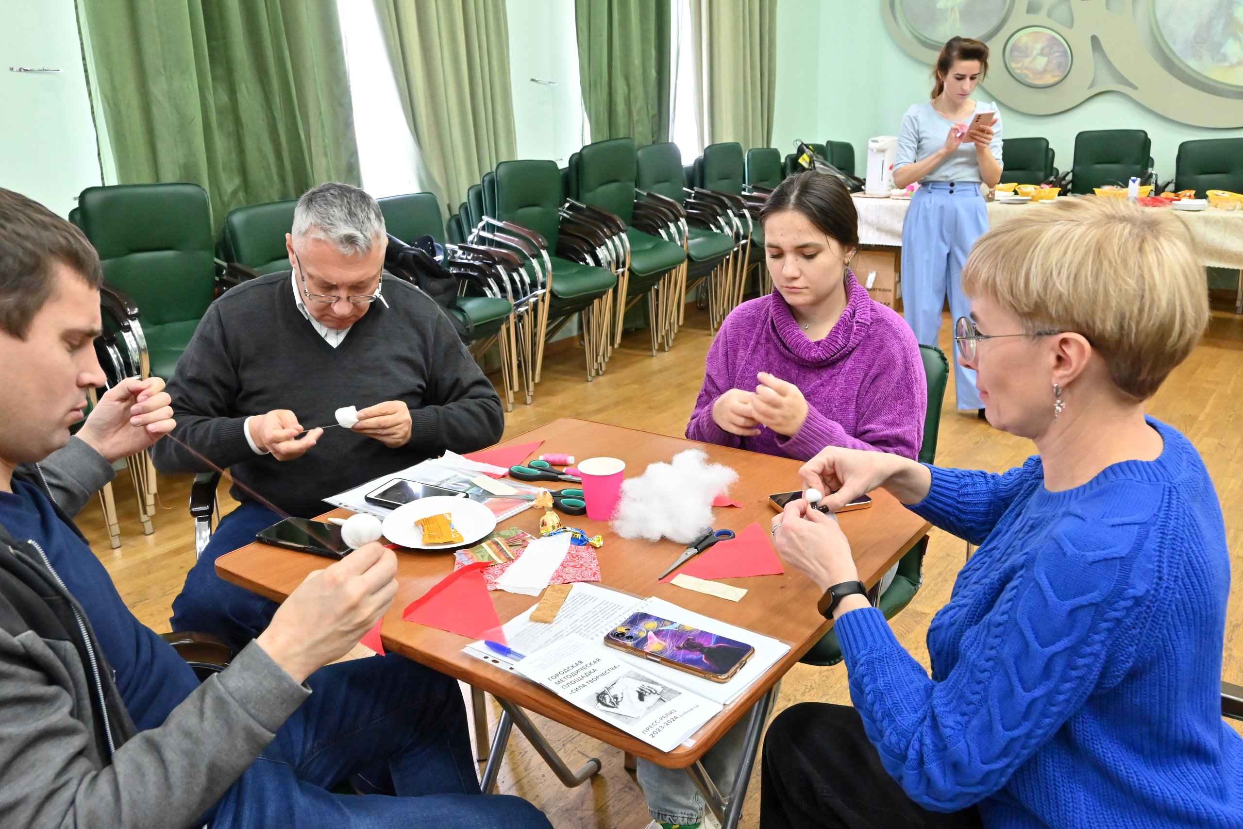 Круглый стол ГМП Сила творчества 18.10.2023. Профессиональный фотограф в Москве Алёна Котова