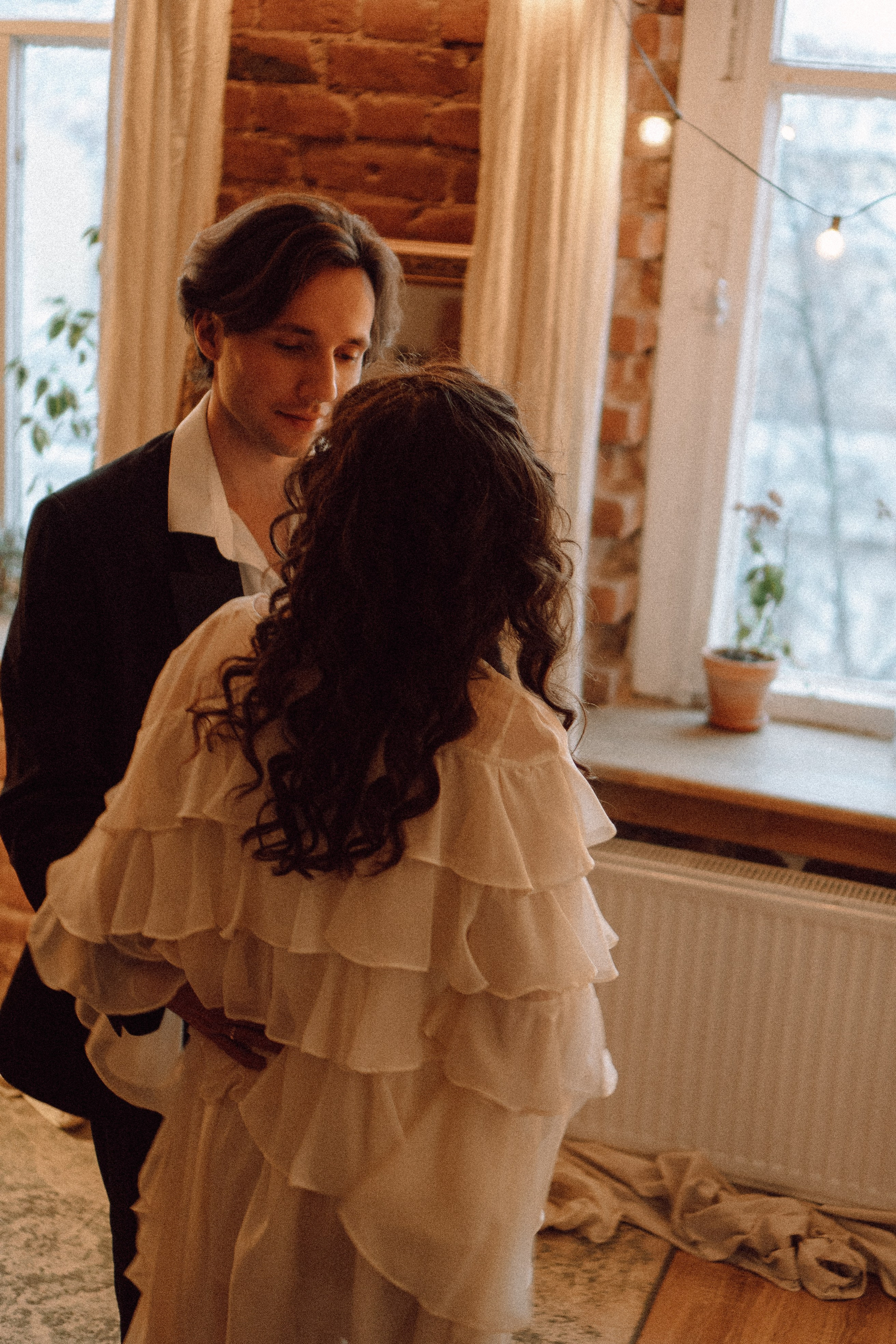 УТРО ЖЕНИХА И НЕВЕСТЫ В ФОТОСТУДИИ И ОСНОВНАЯ ФОТОСЕСИСИЯ ЗИМОЙ. Профессиональный фотограф, Санкт-Петербург — Виктория Богомолова