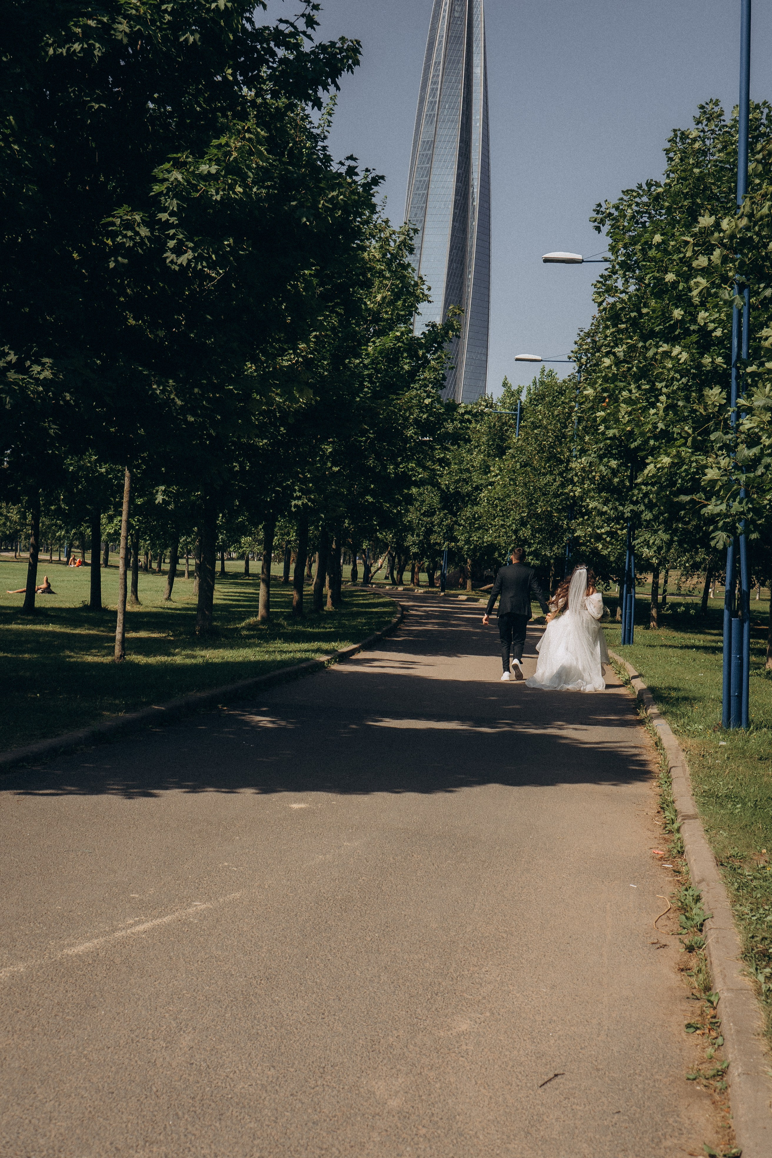 СВАДЕБНАЯ СЬЕМК В ПАРКЕ 300-ЛЕТИЯ. Профессиональный фотограф, Санкт-Петербург — Виктория Богомолова