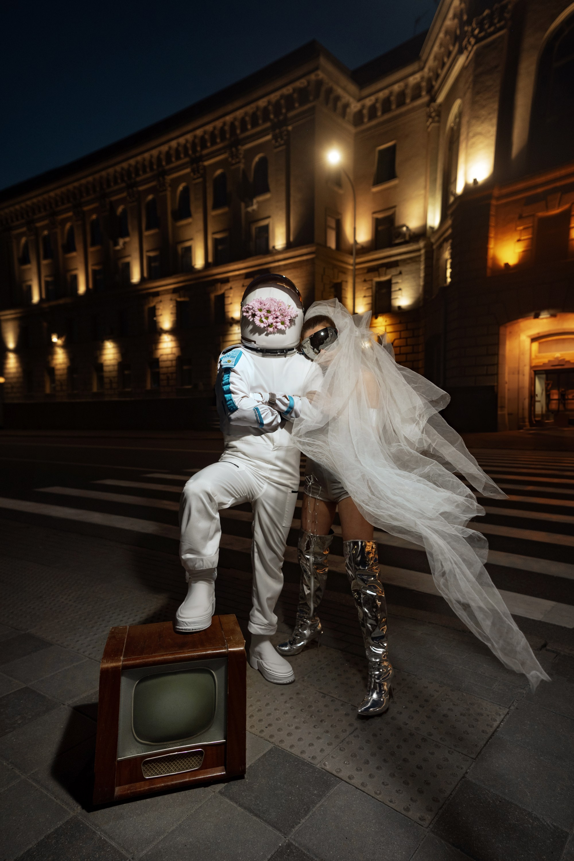 Cosmos. Фотограф Александр Захар. Минск, Москва, Дубай