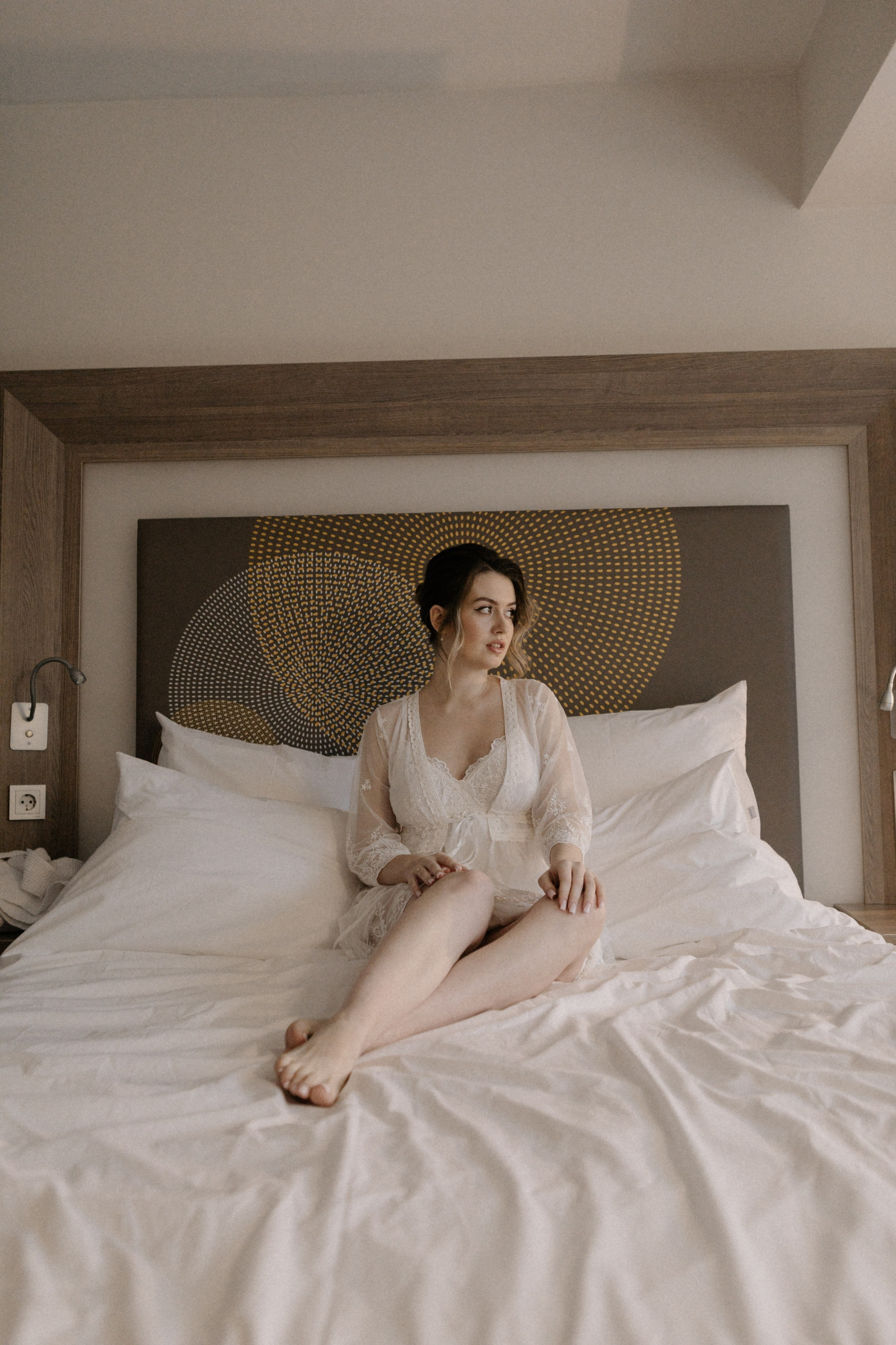 Ксюша и Илья. Утро в отеле роспись в Birds. Свадебный и портретный фотограф в Москве Анастасия Масюк