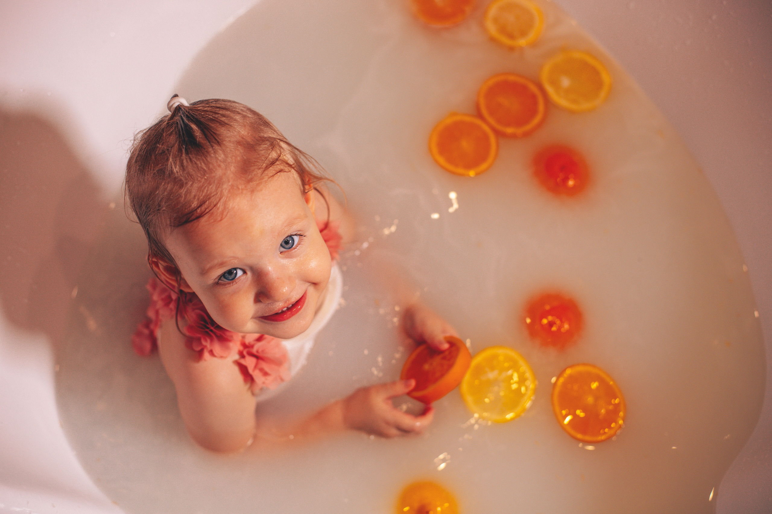 Ванная с молоком. Фотограф в Самаре, Отрадном и Кинель-Черкассах Валентина Шевцова