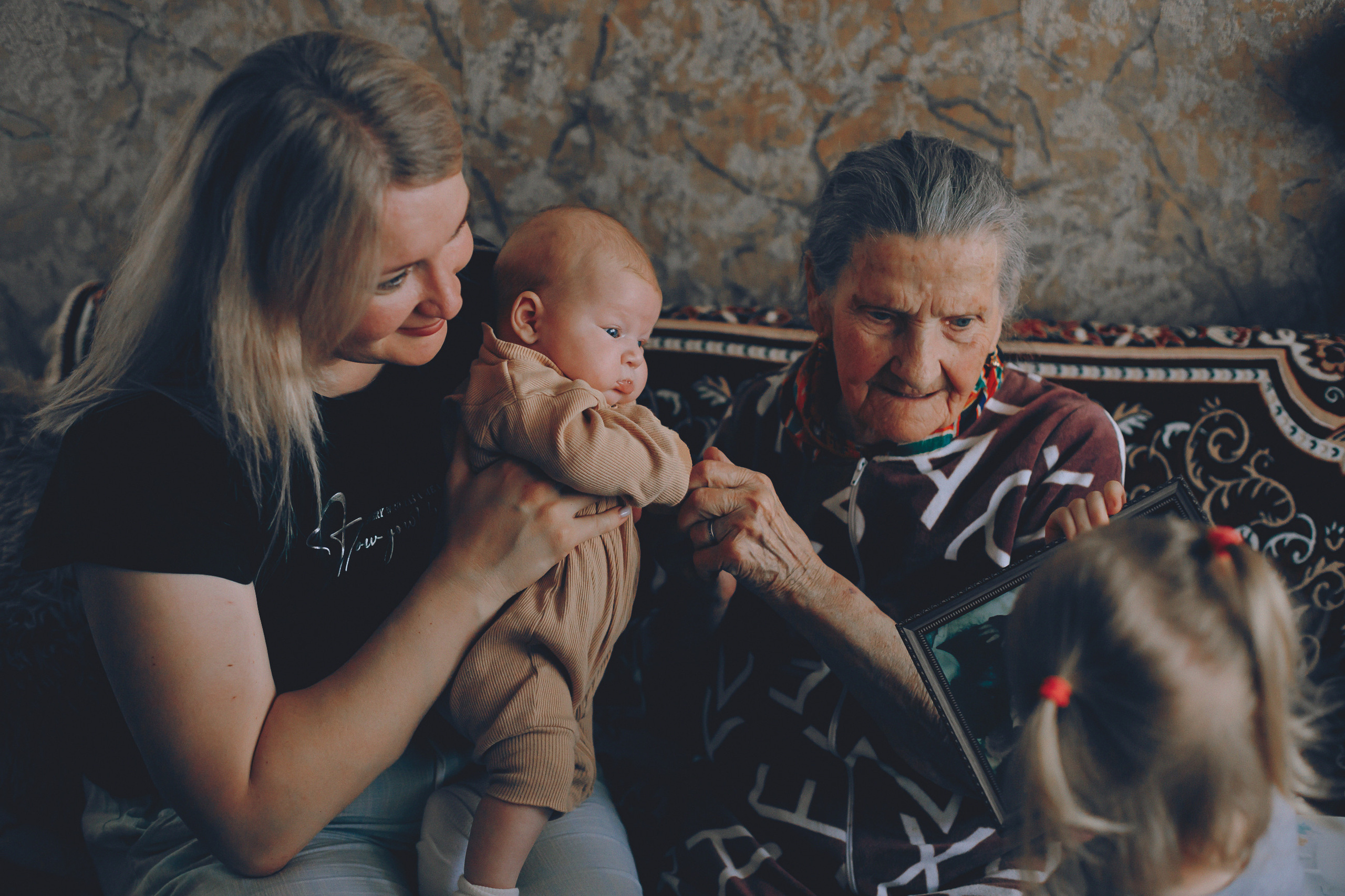 Поколения. Фотограф в Самаре, Отрадном и Кинель-Черкассах Валентина Шевцова