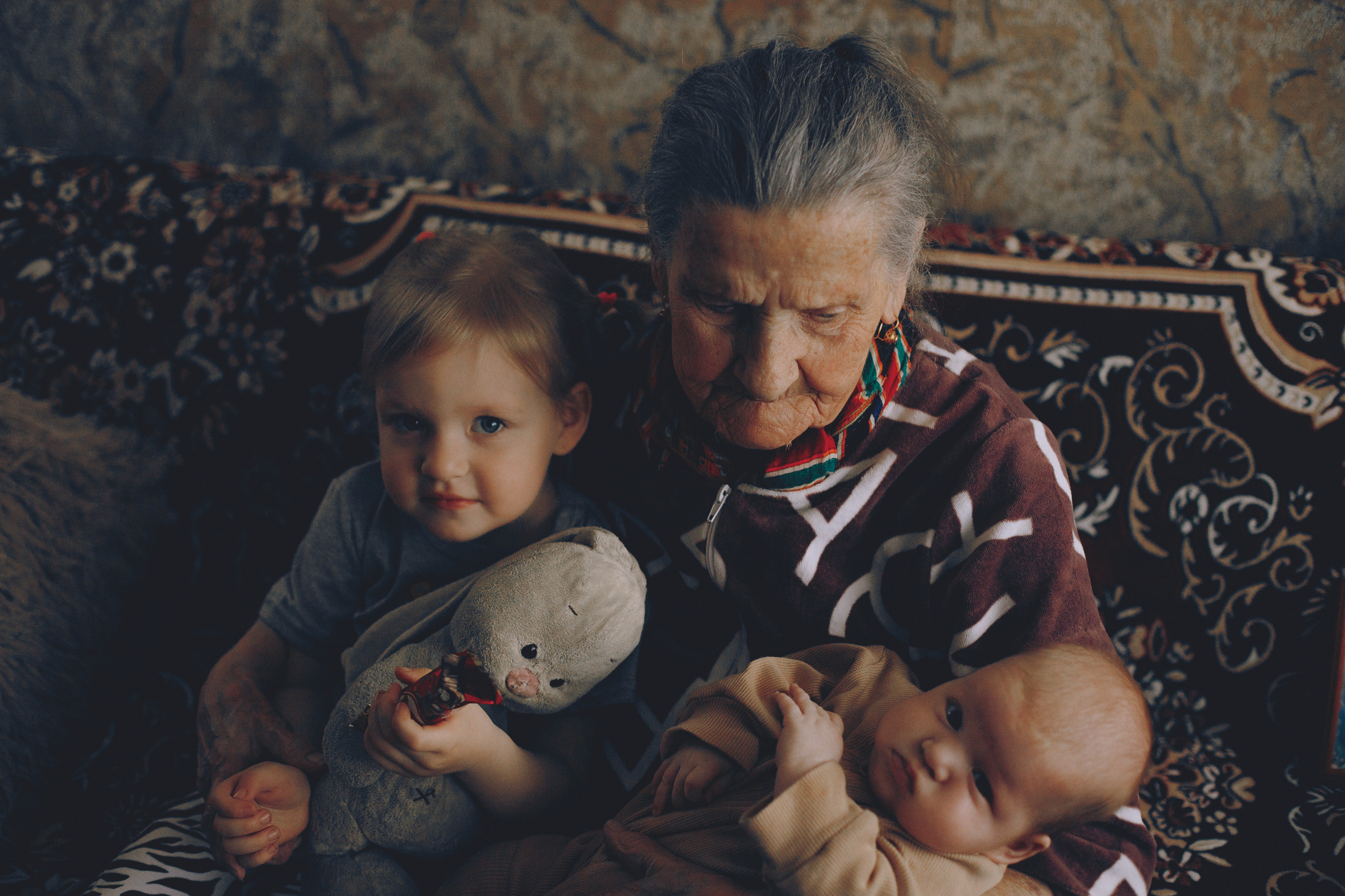 Поколения. Фотограф в Самаре, Отрадном и Кинель-Черкассах Валентина Шевцова