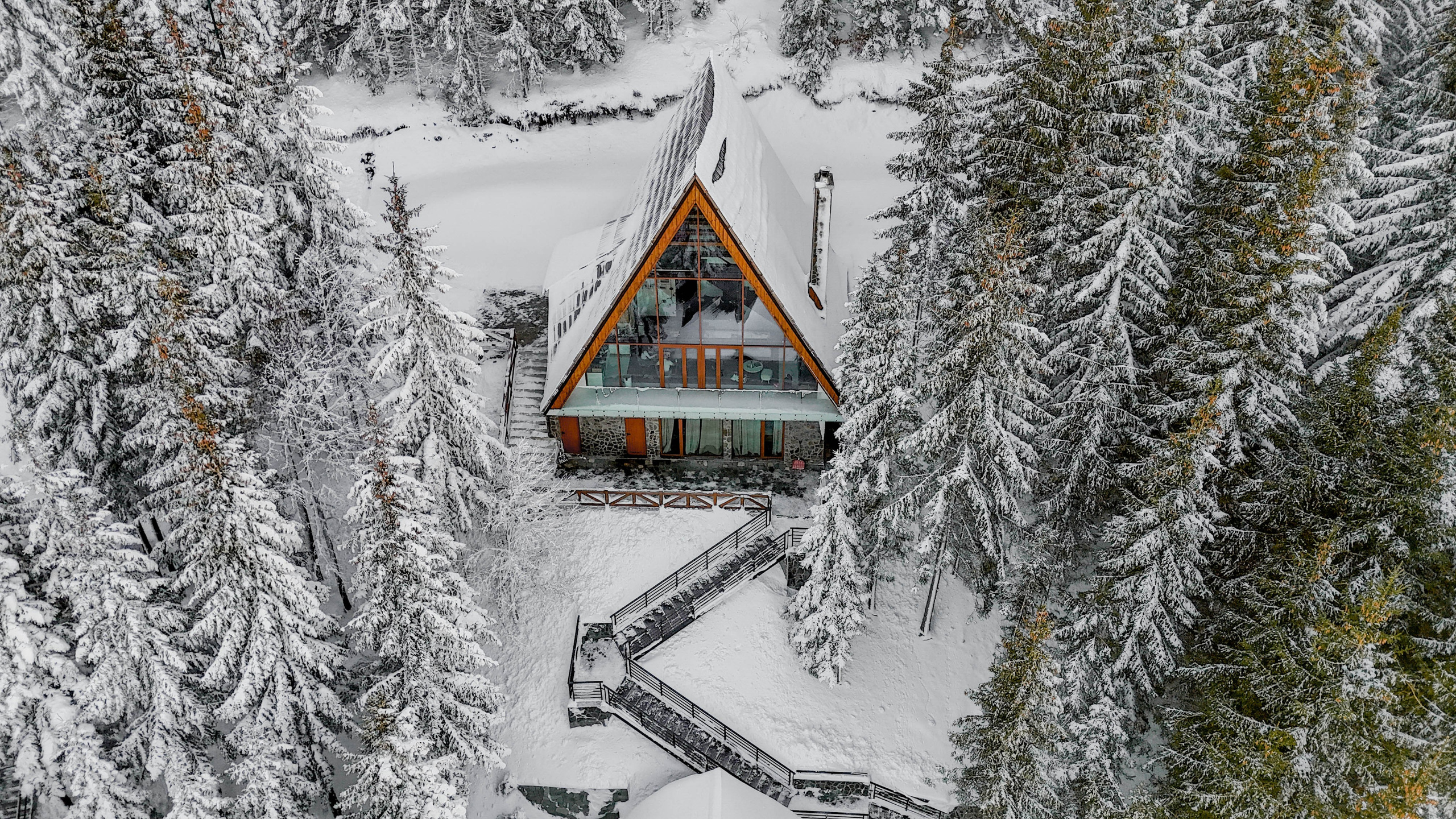 Sofia Kop. Photographer Liana Sudets Serbia Kopaonik Brzece Brus