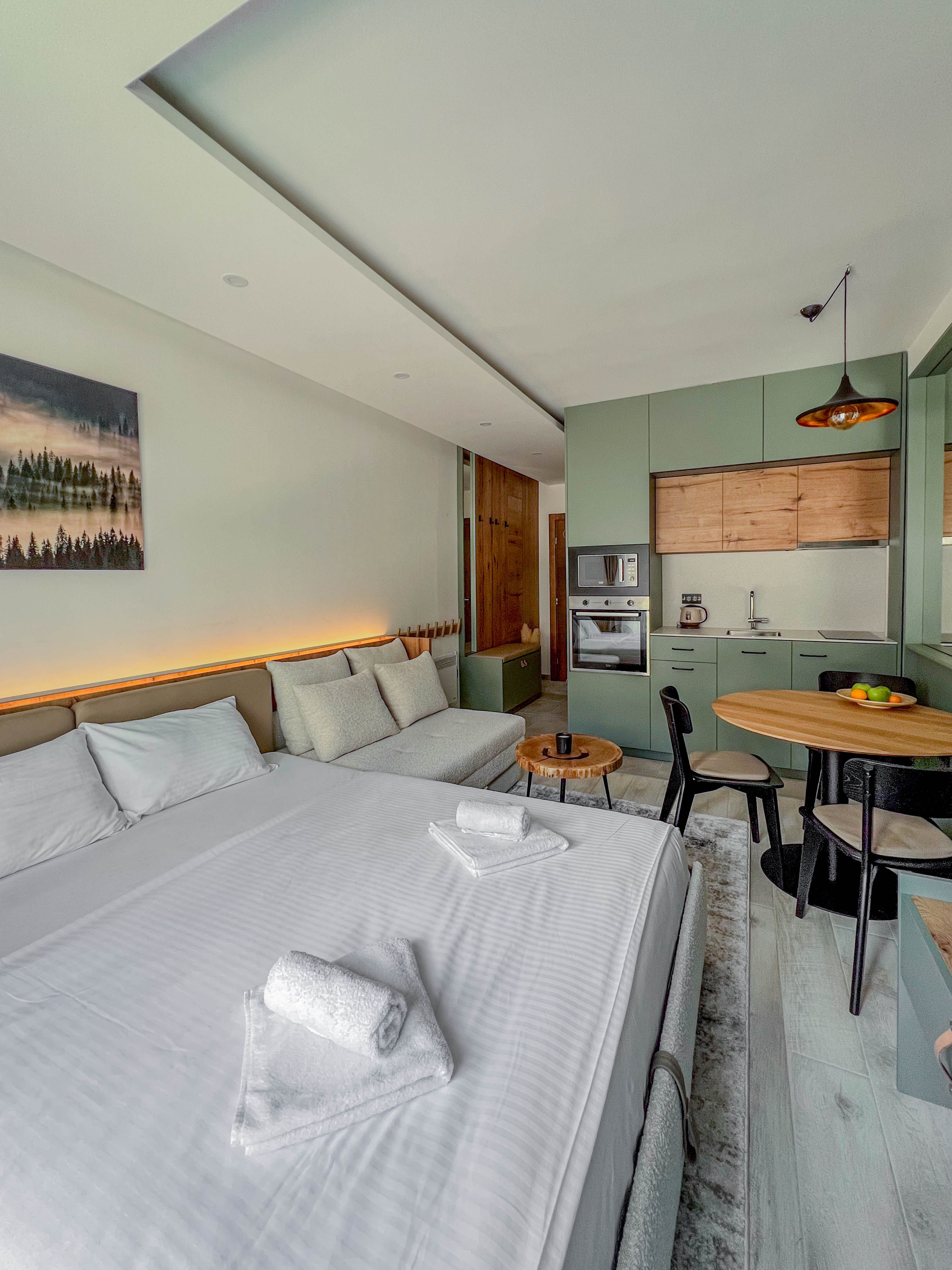 Madre interiors. Photographer Liana Sudets Serbia Kopaonik Brzece Brus