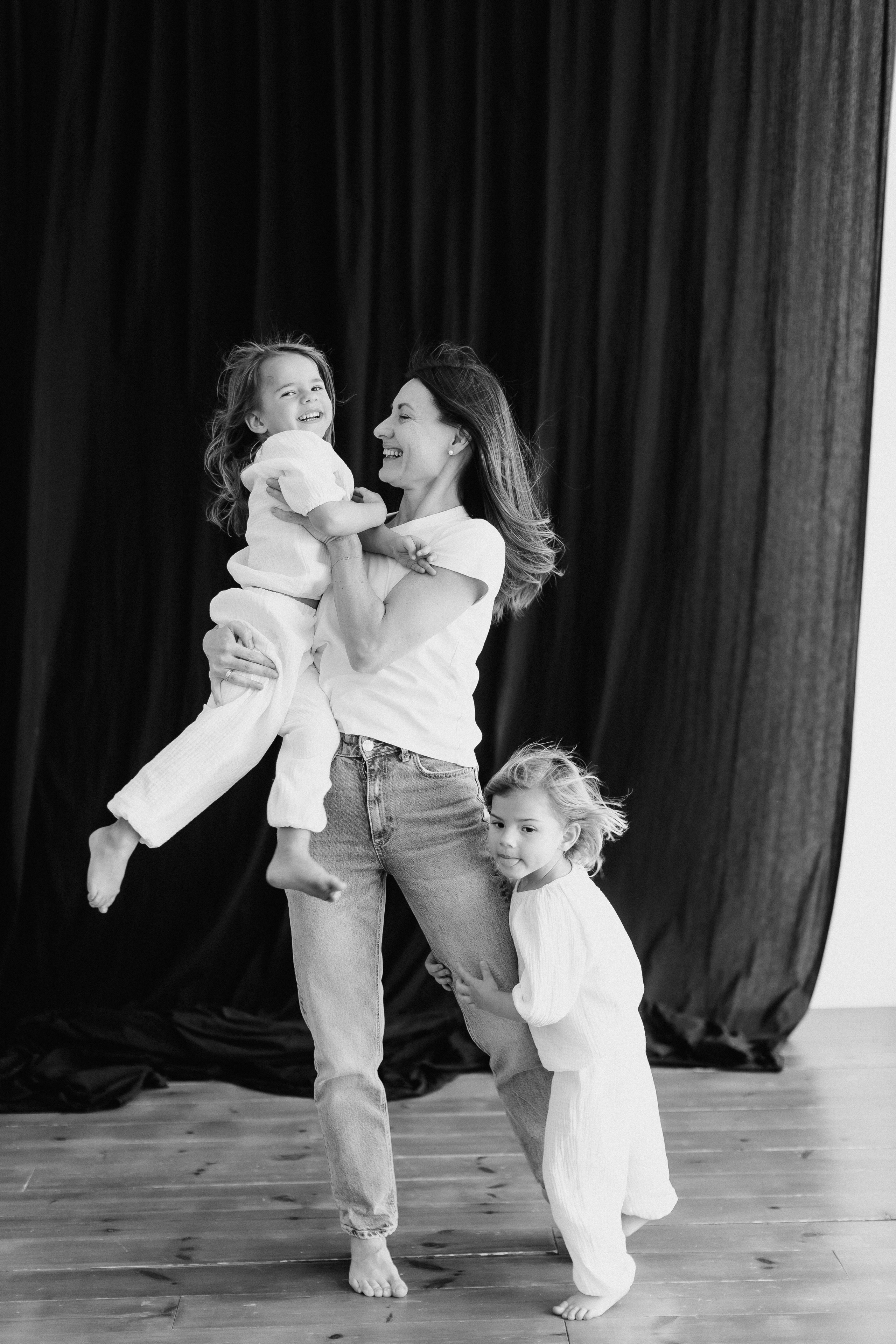 Мама и девочки. Евгения Пелипас