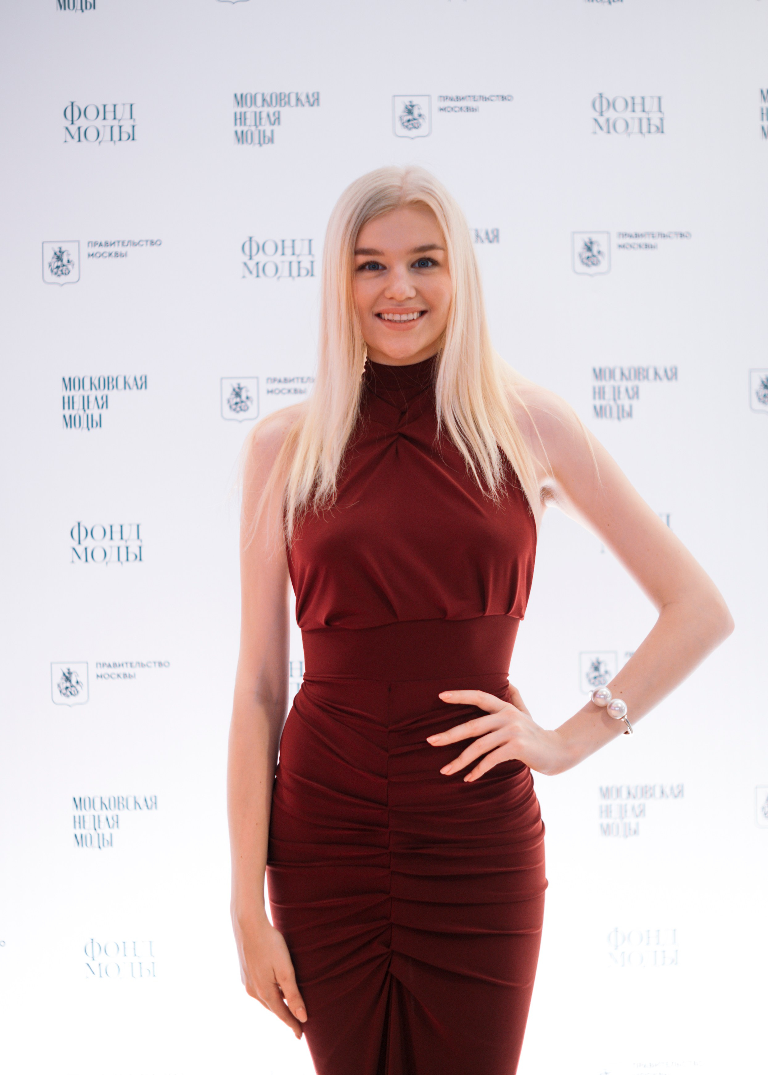 Fashion Week 2025. Свадебный фотограф в Москве Кристина Чехова