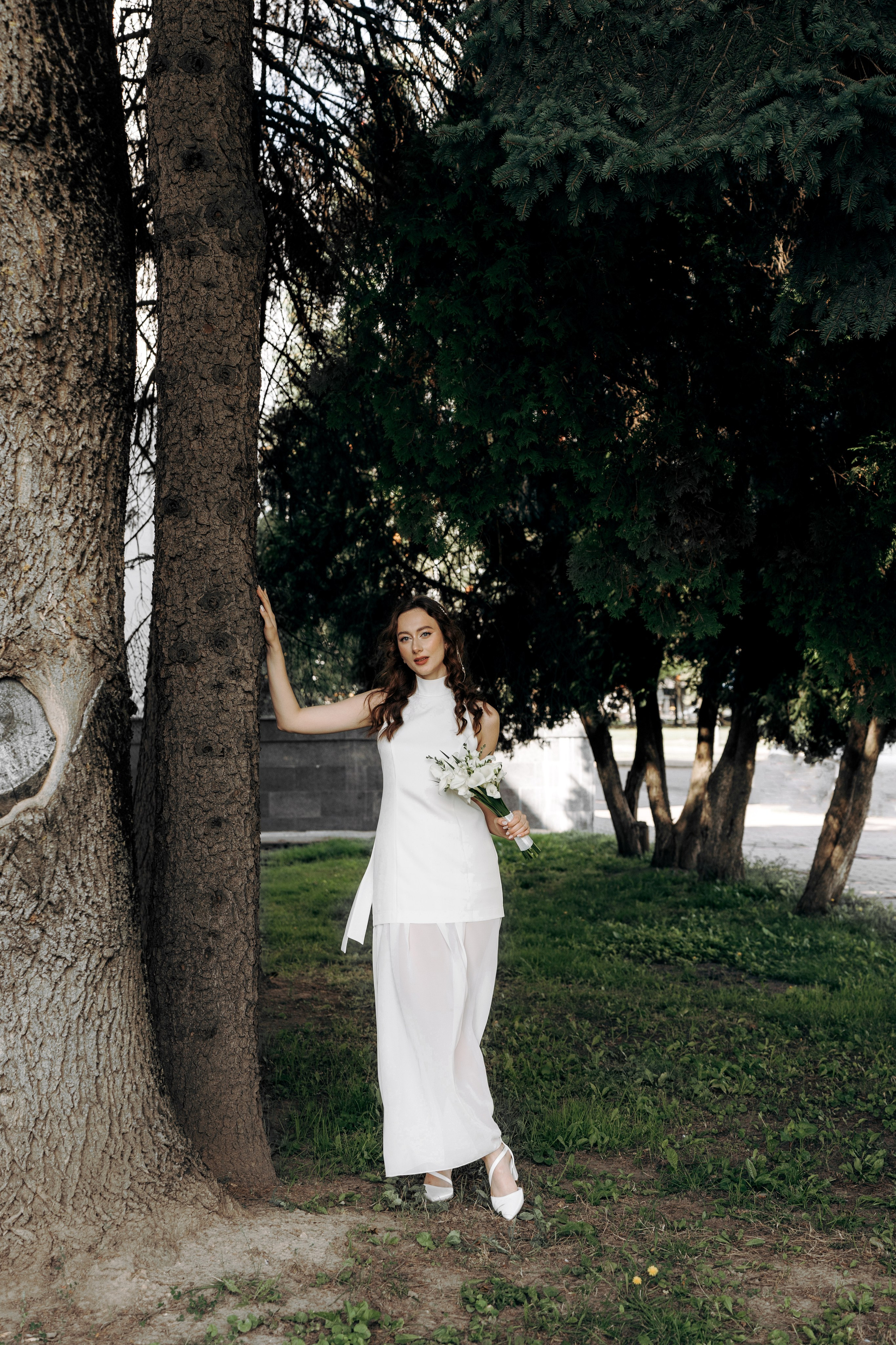 Любовь на фоне старого аэропорта. Ваш семейный фотограф в Минске — Вика Трегубова