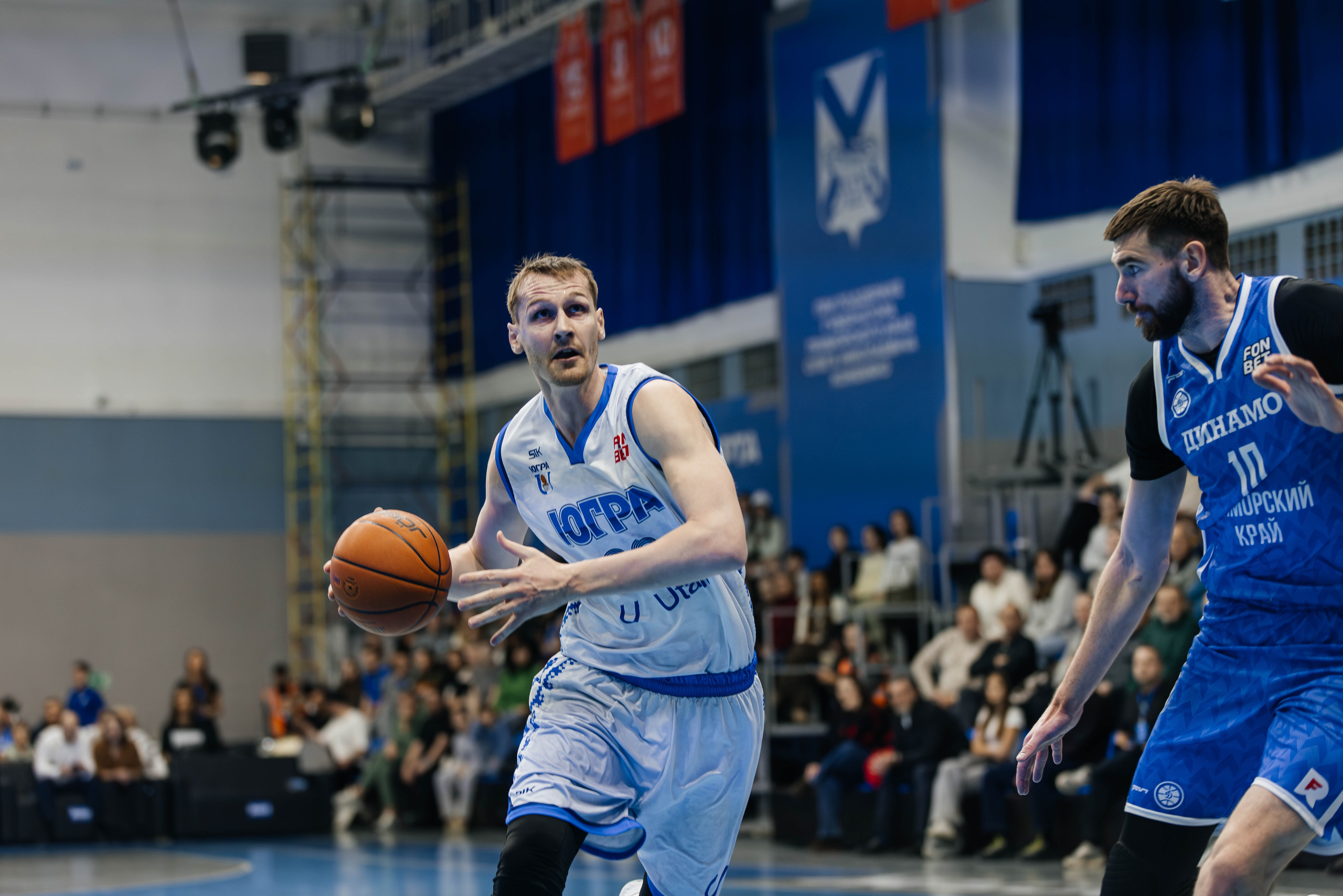 Баскетбол — Динамо. Репортажный и свадебный фотограф во Владивостоке Максим Цой