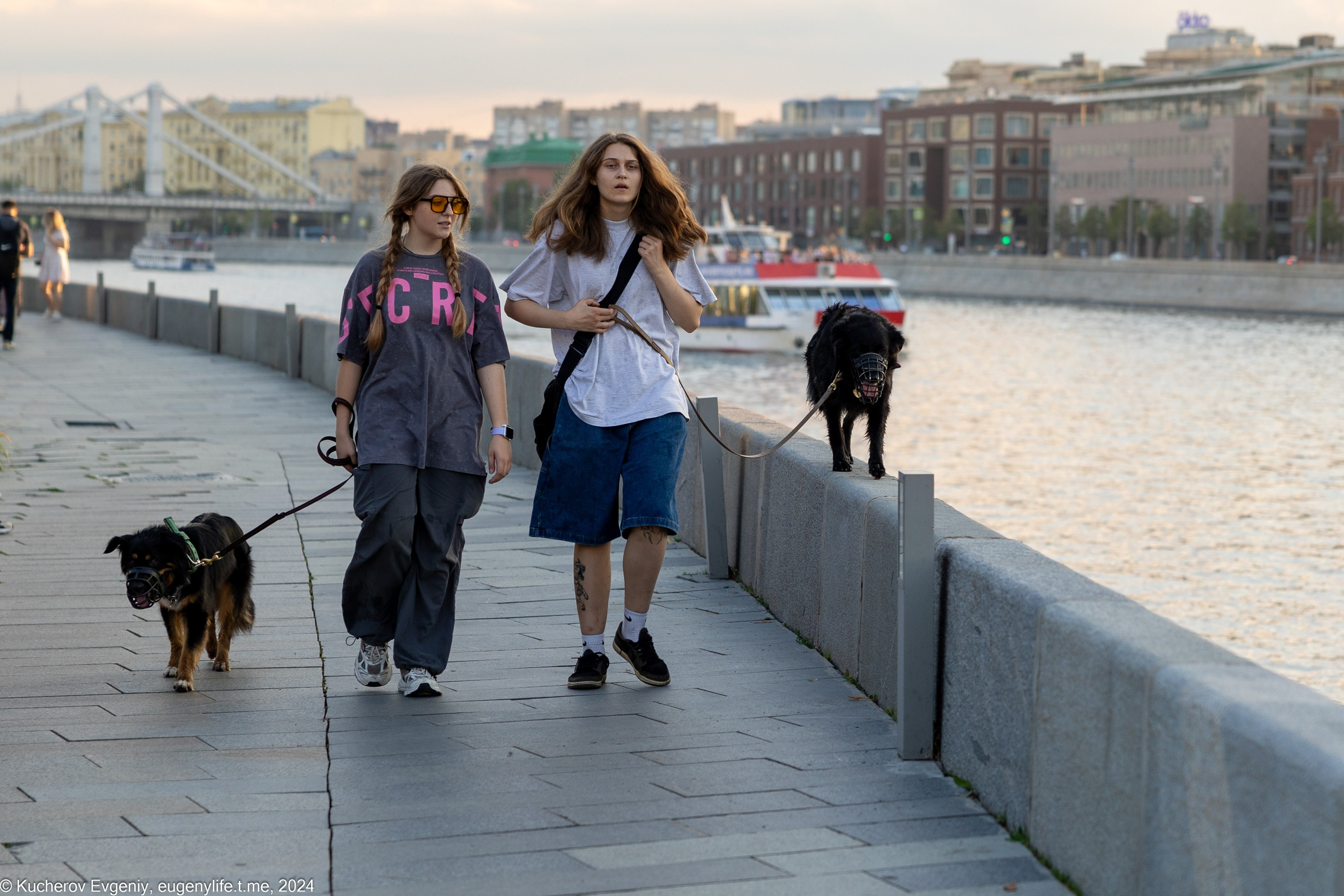 Суровые девчонки. Кучеров Евгений. Фотограф