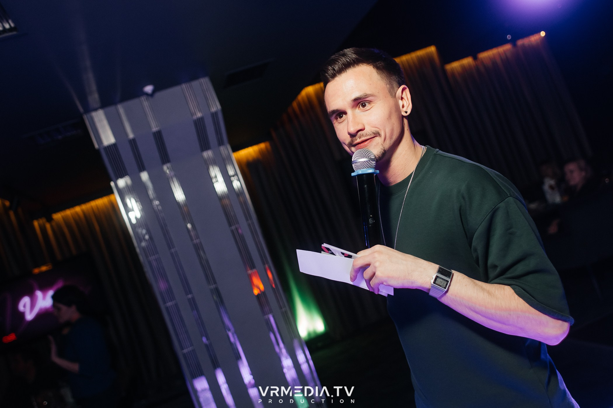 OLD VS. NEW в караоке-баре «Volna»