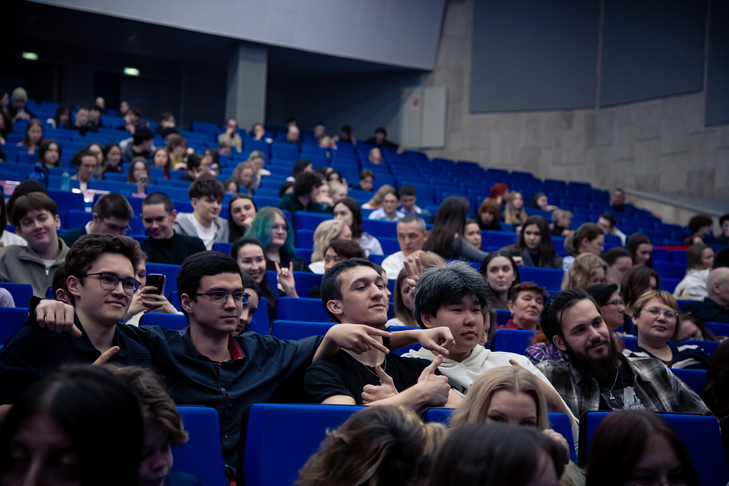 Студвесна ИФ и ИВМИиТ. Репортажный и портретный фотограф Казань / Горячих Полина