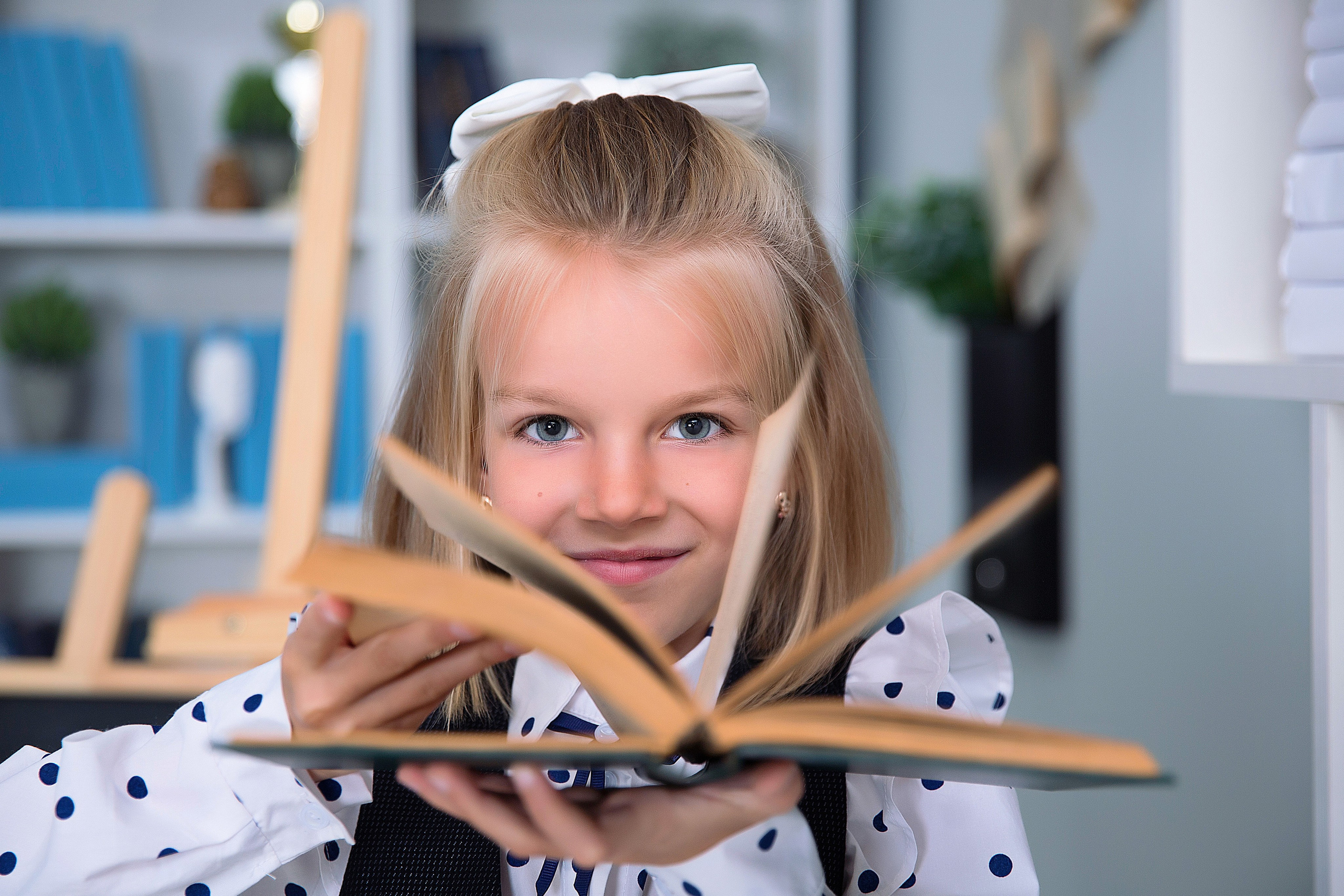 Индивидуальные фотосессии школьников. Детский школьный фотограф в Кемерово Зиновьева Екатерина
