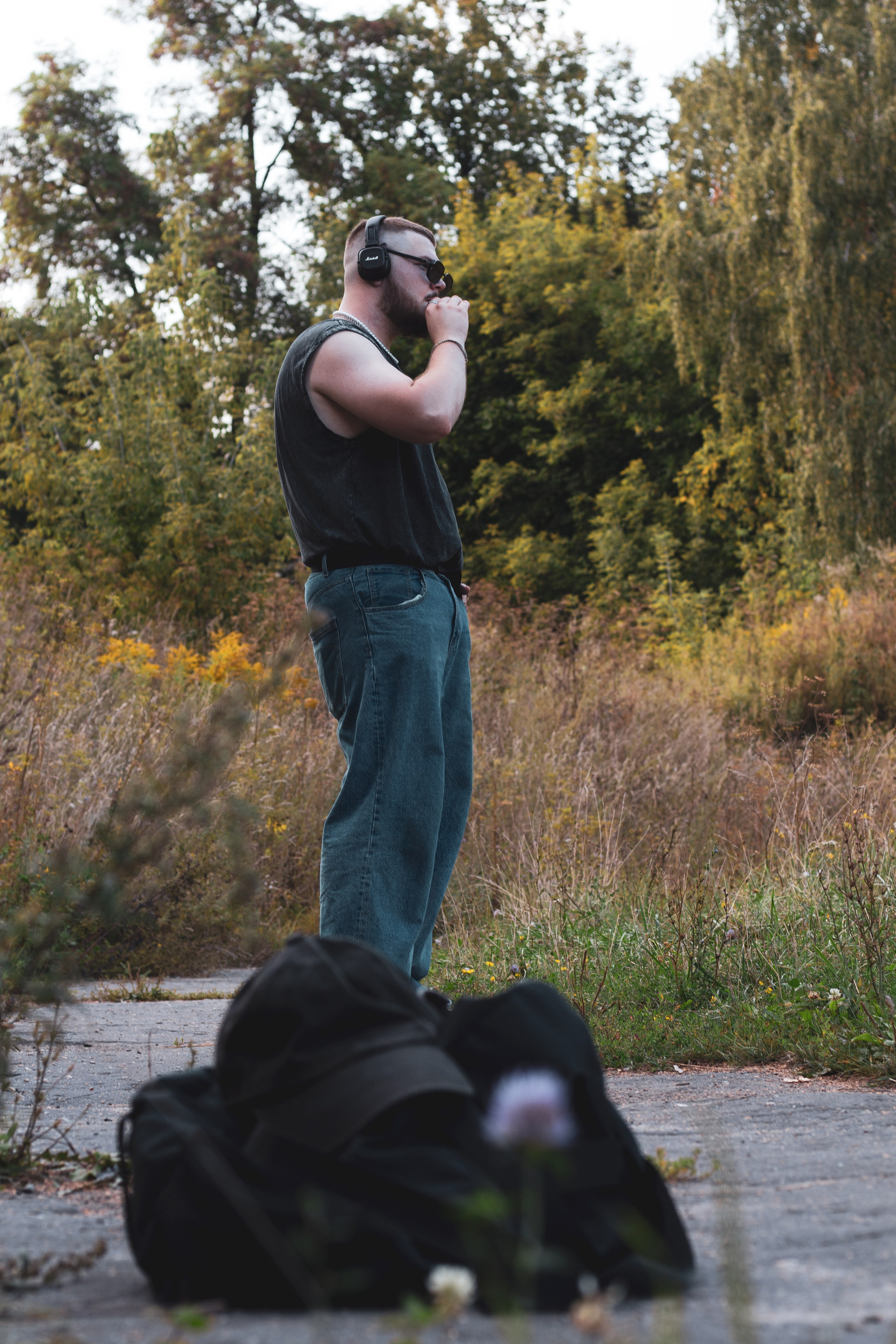 Уличная съемка — Кирилл. Портретный фотограф в Орле. Готовые фото за 3 дня! Помощь в позировании. Советы по организации