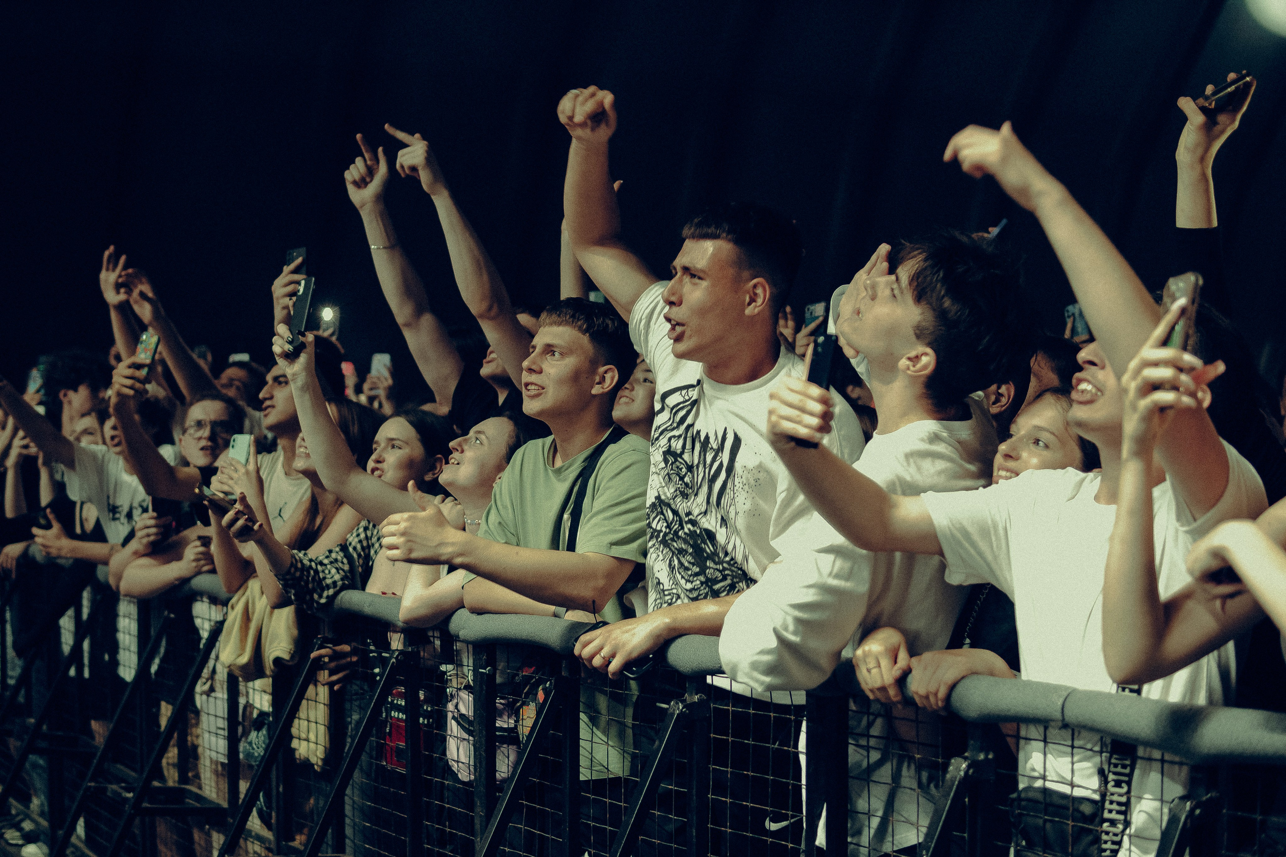 Концерт SODA LUV. Фотограф в Ростове-на-Дону Игорь Апасеев