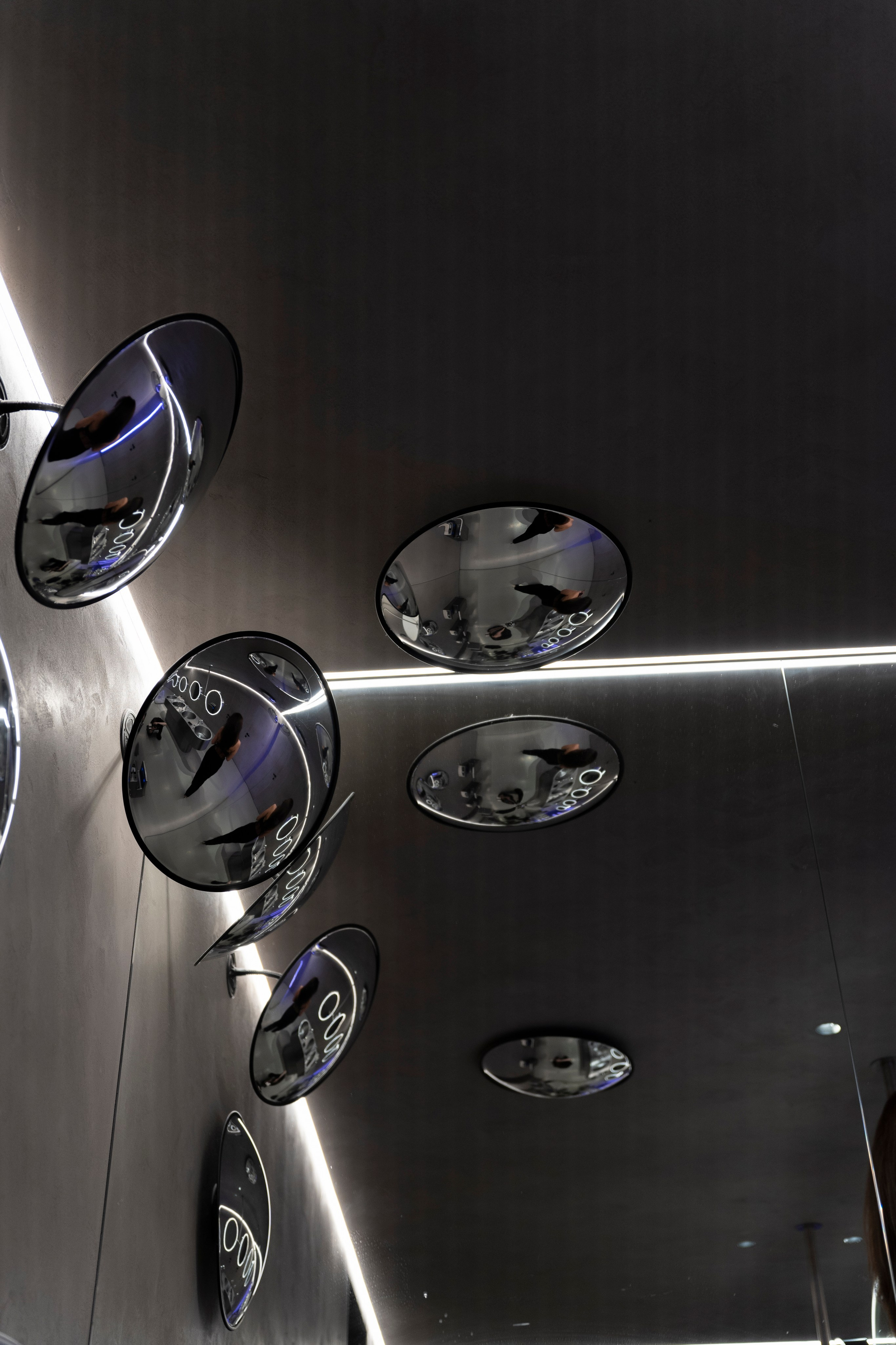 Тома. Главная