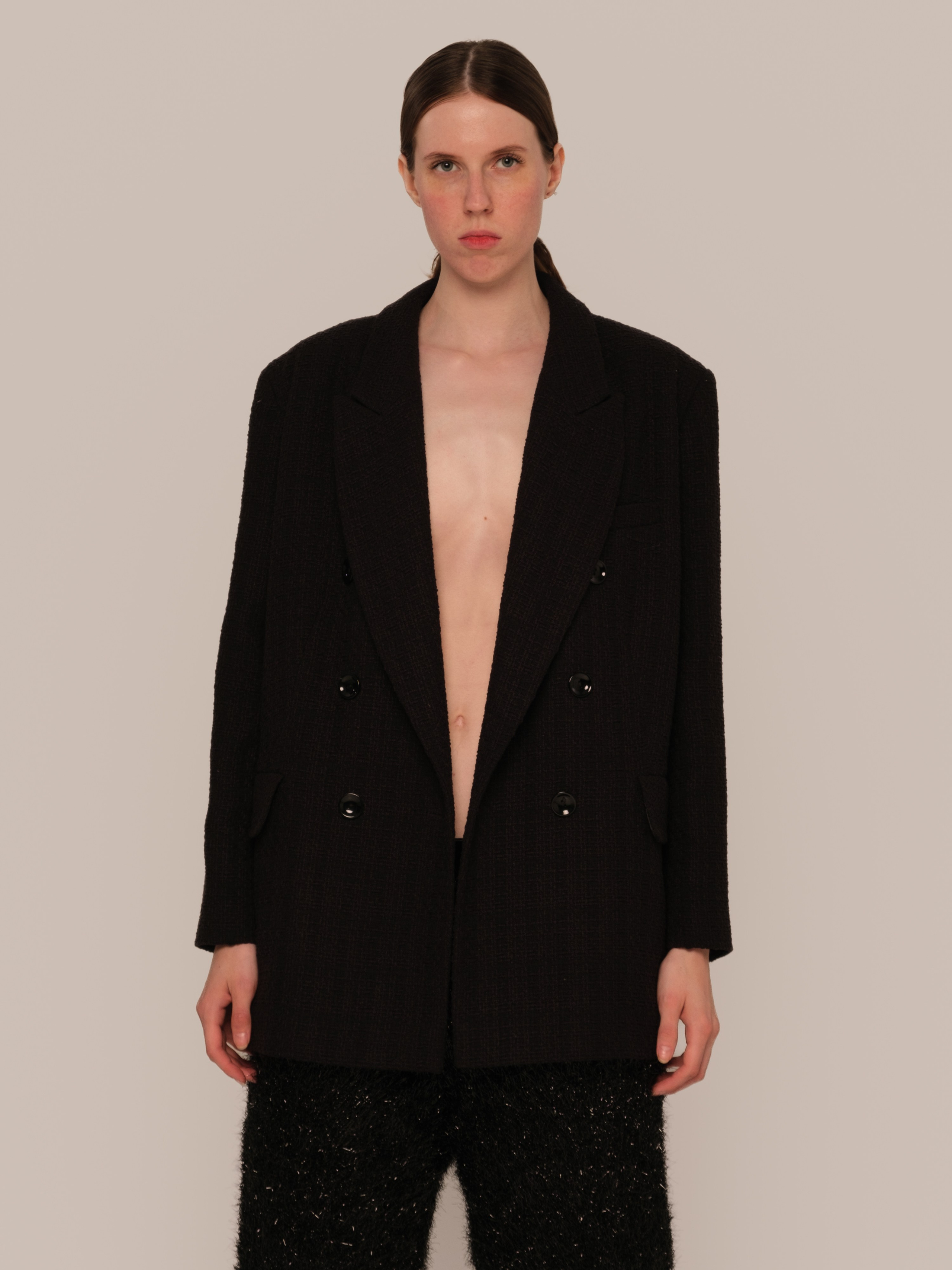 ZHAKOVA BRAND каталог. Мари — фотограф и видеограф из Москвы