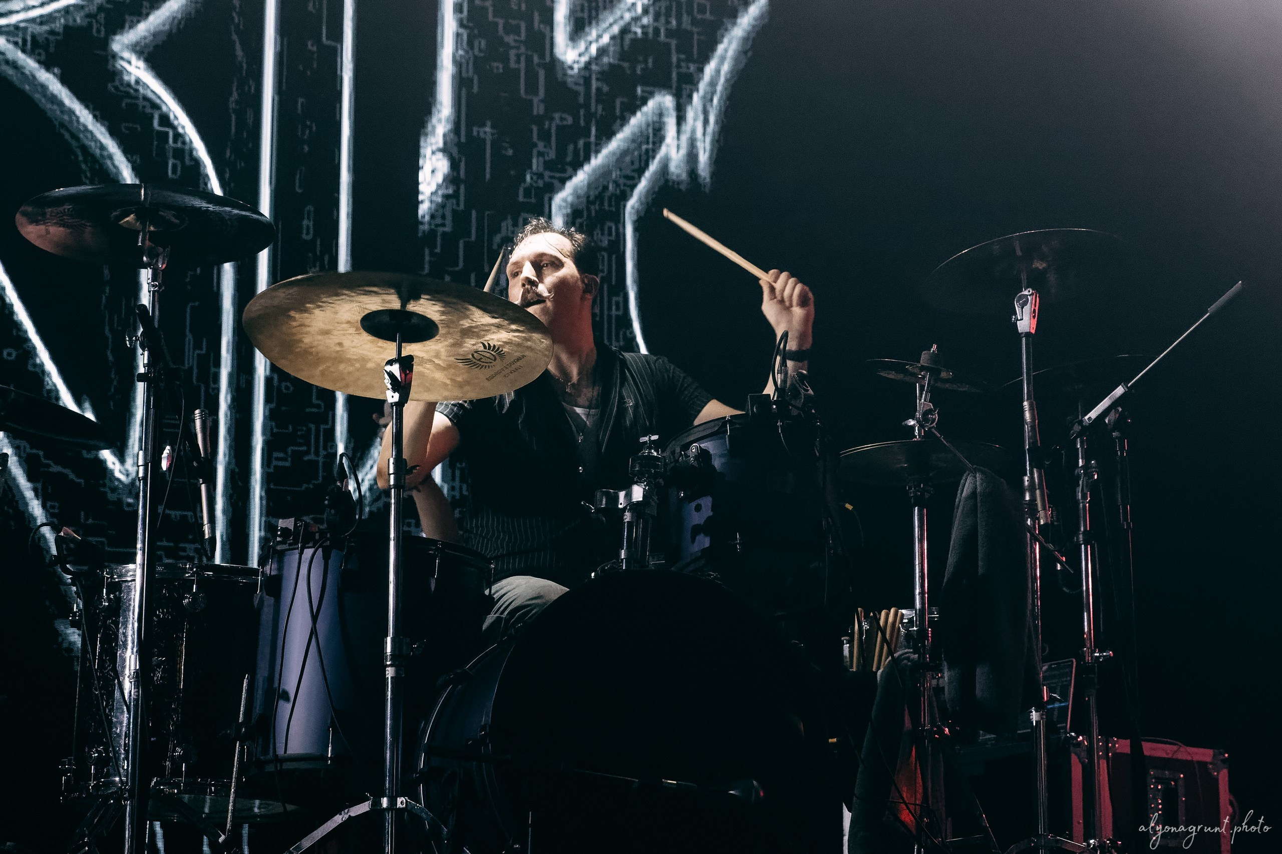 Ravanna, фоторепортаж, СПб, Aurora Concert Hall, 21.11.2025. Алена Адрианова: фотограф в Санкт-Петербурге