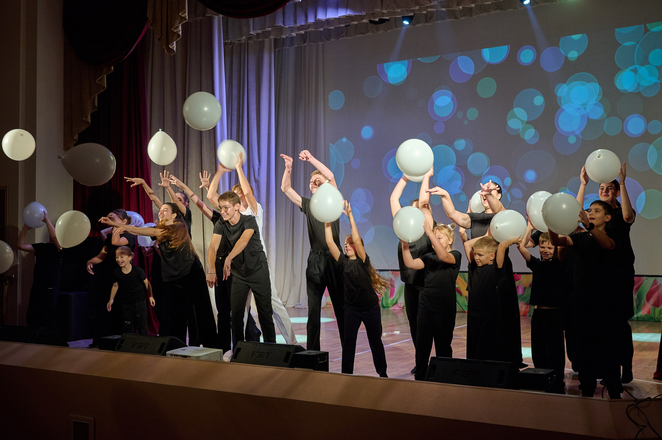 45 лет Дому Культуры. Жизнь курорта Кабардинка в фотографиях