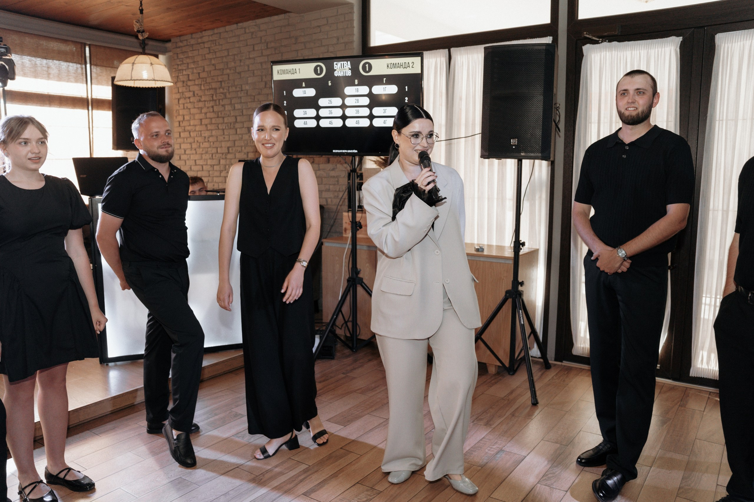 Свадьба Анастасии и Евгения, Картинная галерея, прогулка в лесу. Ресторан «Хлеб и Винотека». Свадебный фотограф в Тамбове Павел Четвертков