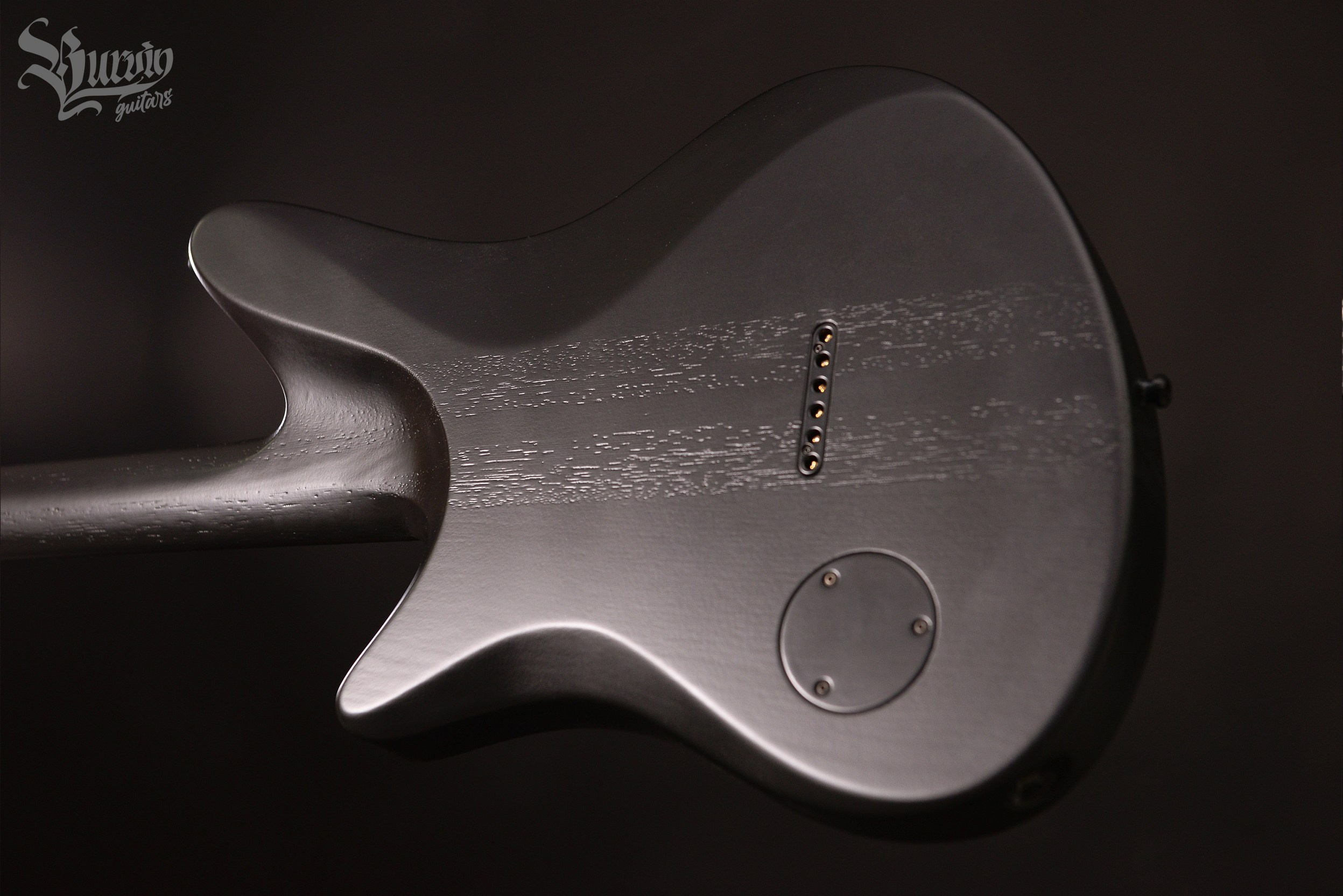 035 YAGA. Master of making guitars and basses to order